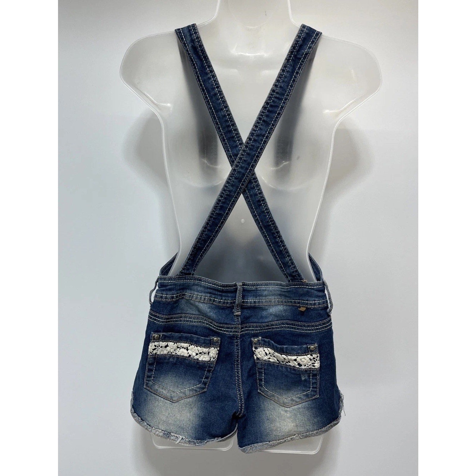 Almost Famous Denim Overall Shorts Shortall Distressed Sz. 1