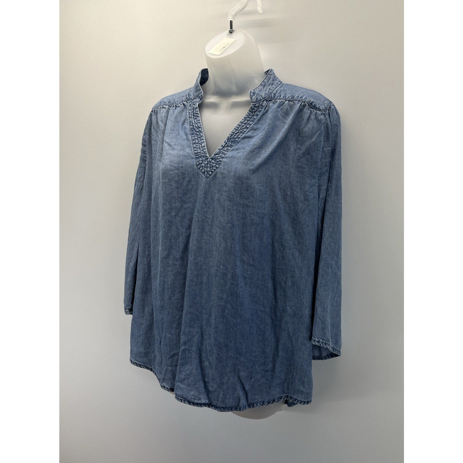 Chico’s Tunic Blouse Chambray Linen Blend 3/4 Sleeve V-Neck Boho Chic sz 1 M