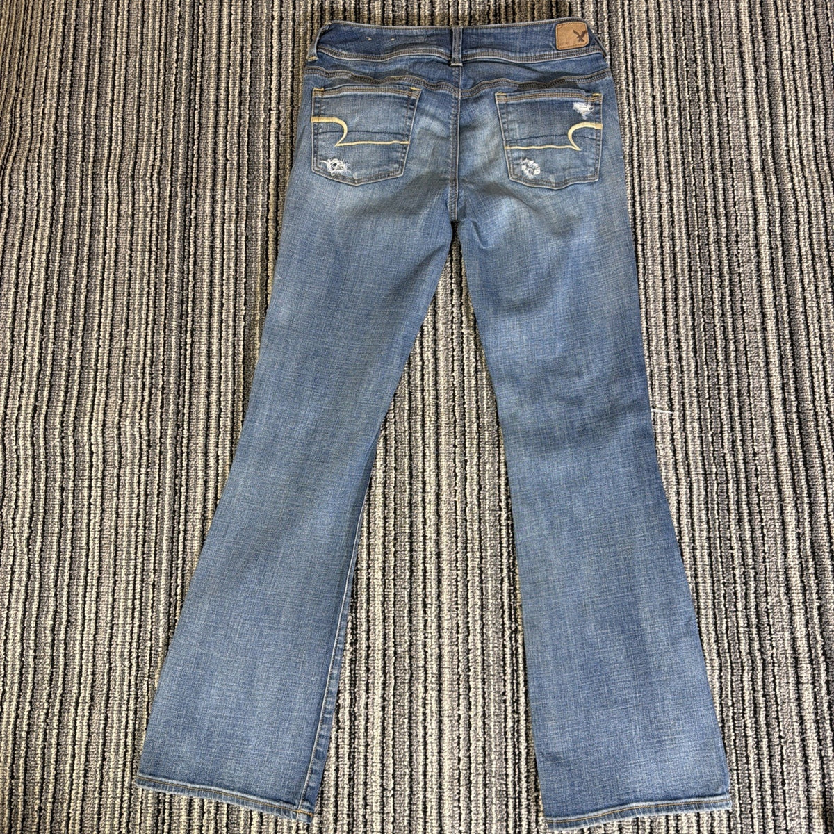 AMERICAN EAGLE Jeans Womens 8 Blue KICK BOOT Super Stretch . Spot. 2013