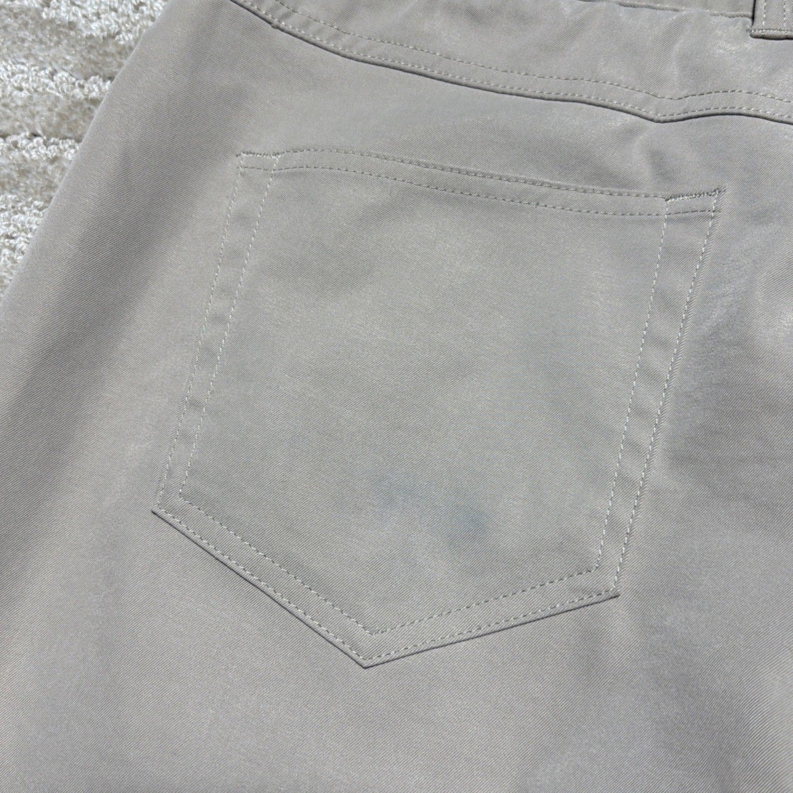 Peter Millar Performance Golf Pants Chino Men's 38X32 Flat Front Beige Khaki