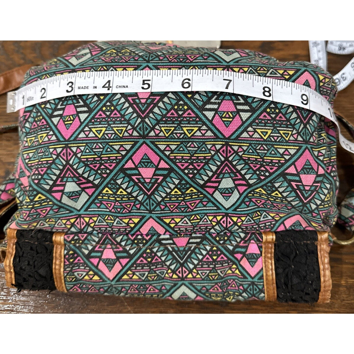 Lulu Purse Handbag Tote RN#93858 Blue Pink Brown Black Adjustable Strap
