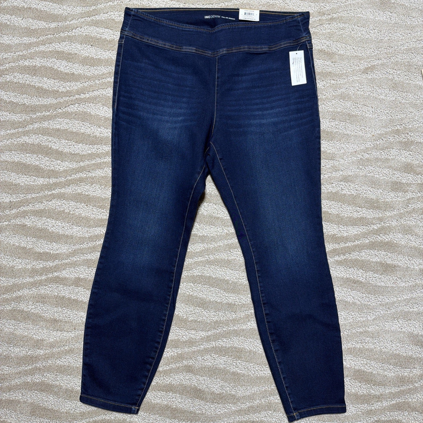 INC Jeans Women's Plus Size 16W Blue Pull On Mid Rise Core Denim Jeggings NWT