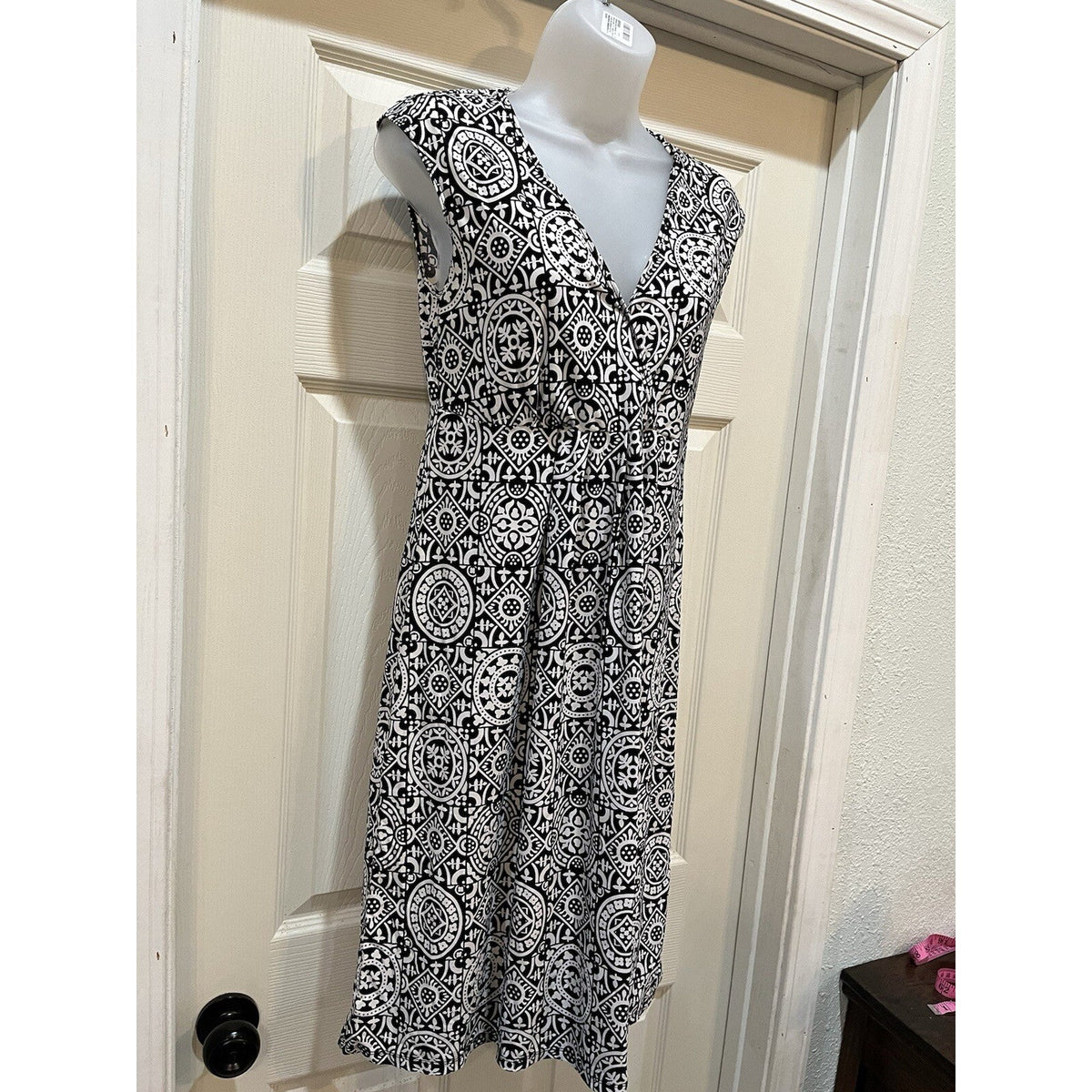 Merona Black Cream Geometric Print Mid Length Cap Sleeve Dress Women's Size Smal