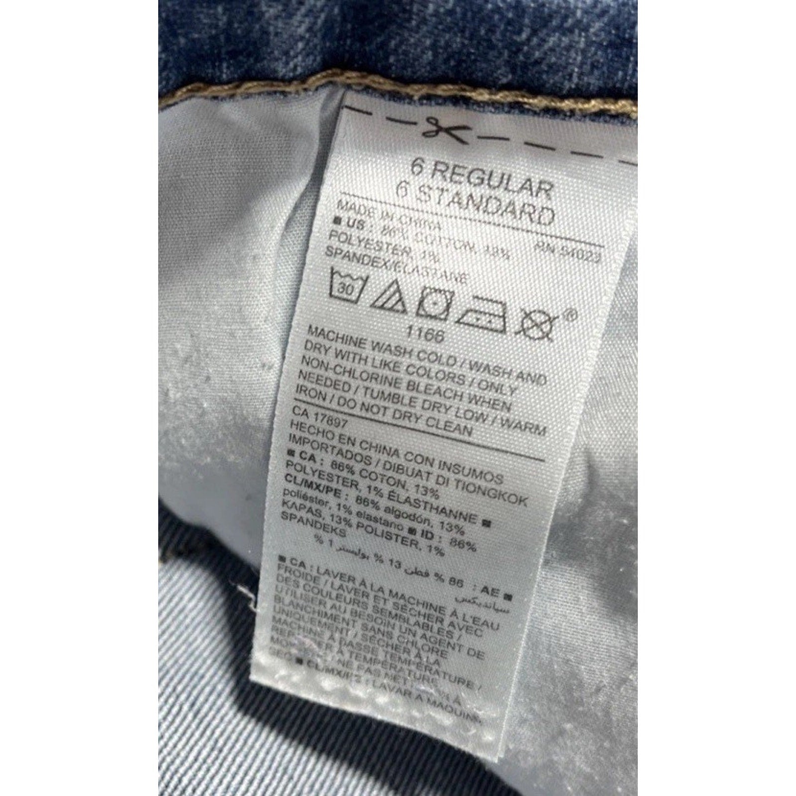 Old Navy Original Mid Rise Skinny Jeans Women's Size 6 R Blue Medium Wash 30x30