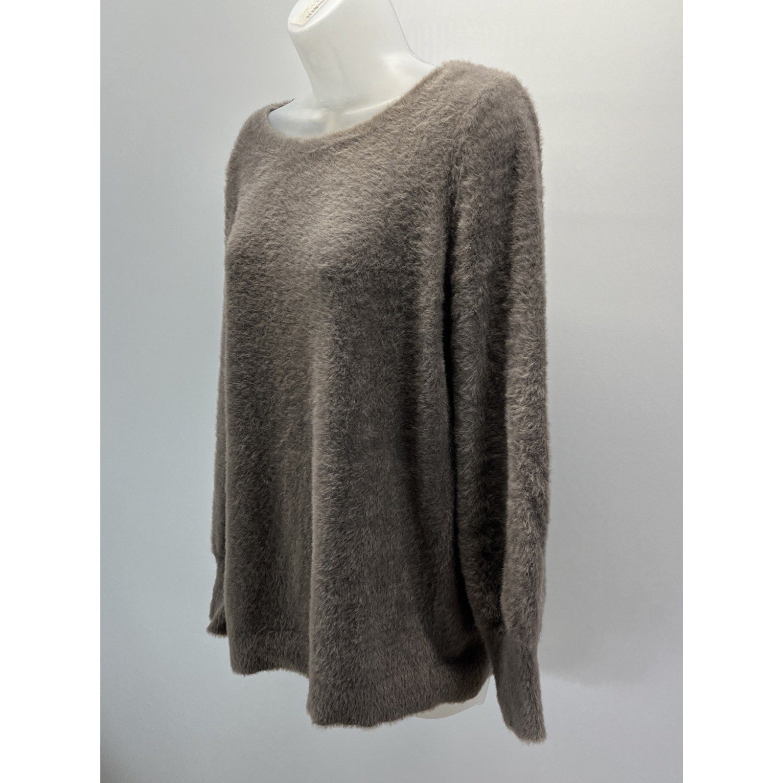 Chicos 1 Sz M Round Neck Soft Fuzzy Puff Sleeve Sweater Taupe
