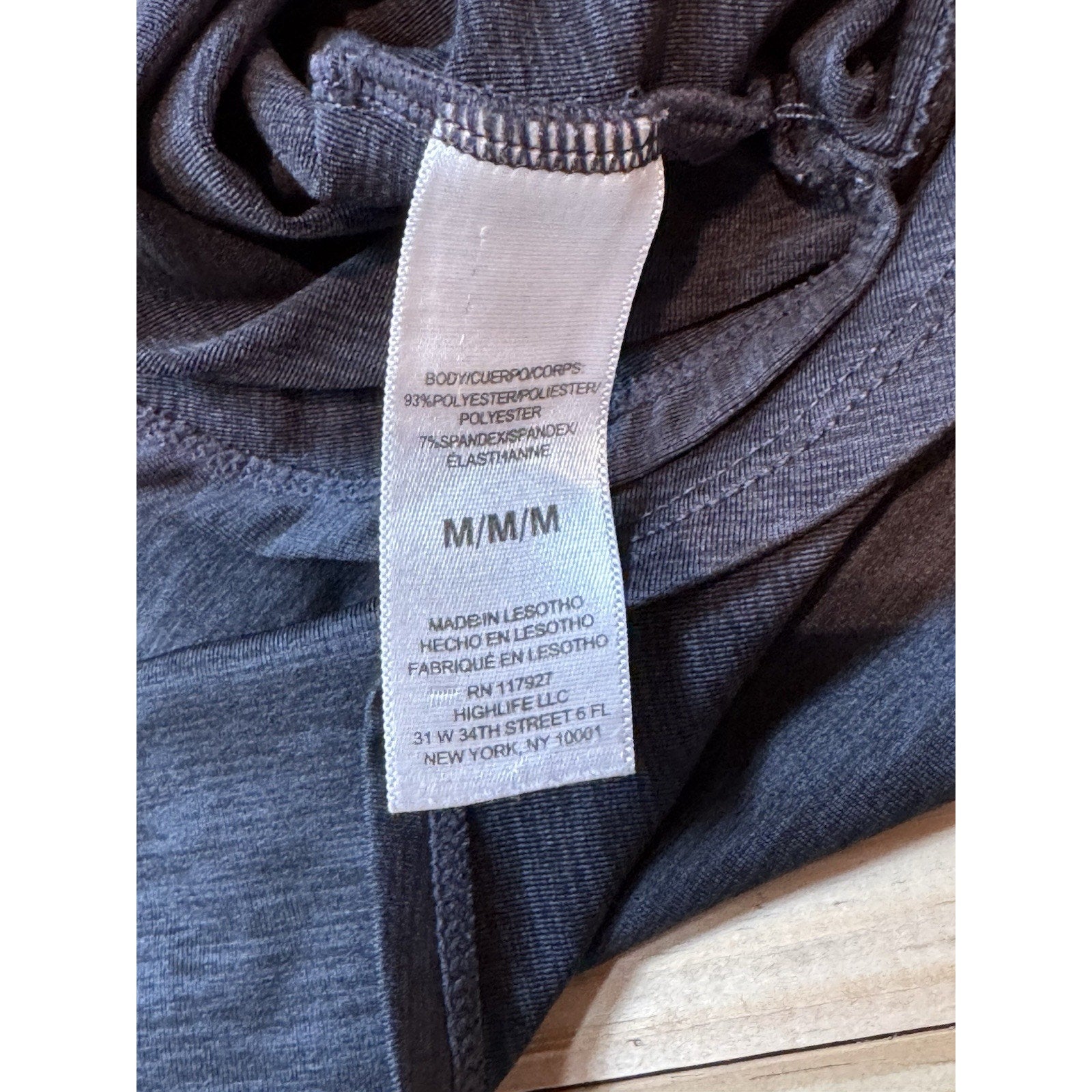 Reebok Athletic Activewear Gray Women's Short Sleeve Shirt Size M