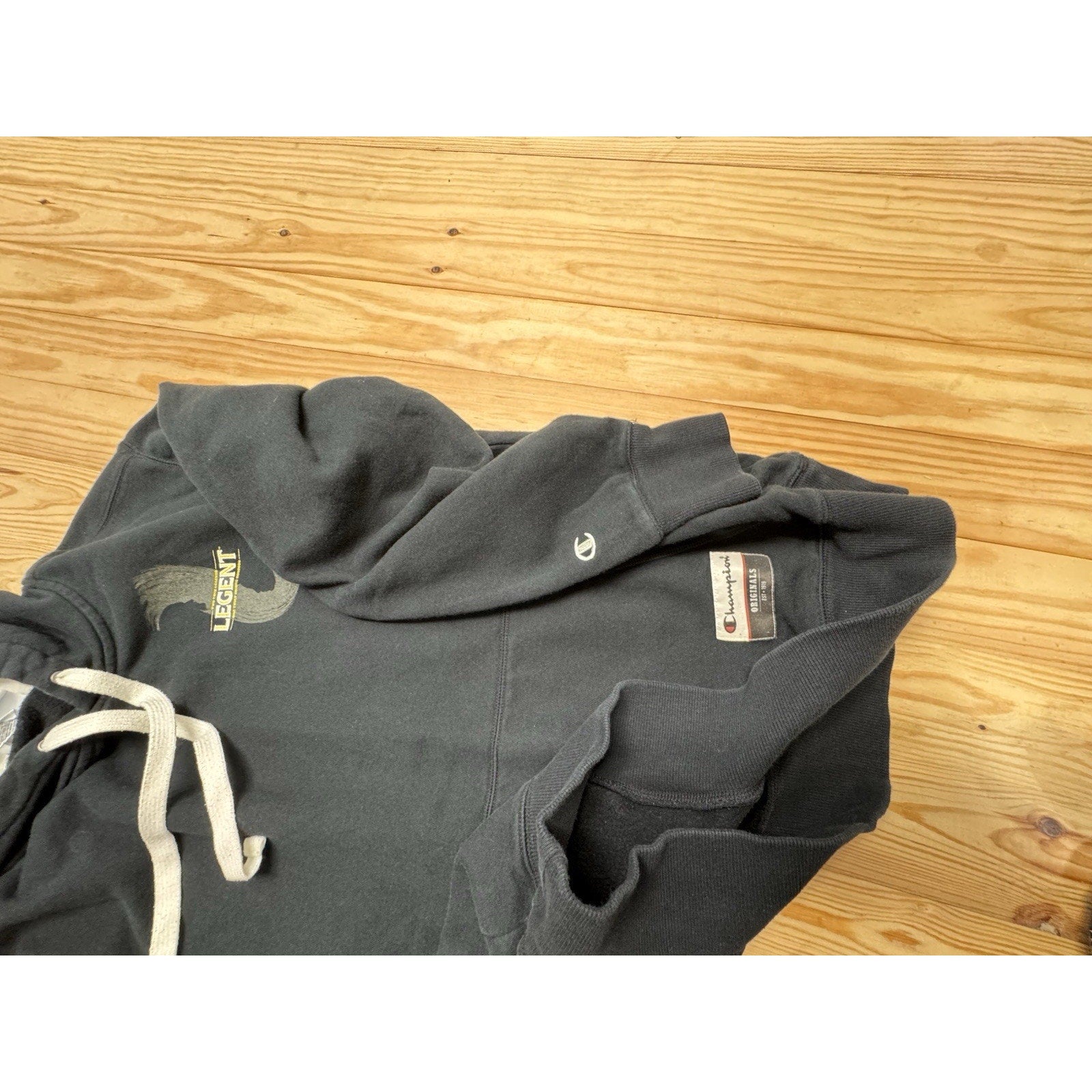 Legent Bourbon Whiskey Champion Black Sweatshirt Men’s Size Large