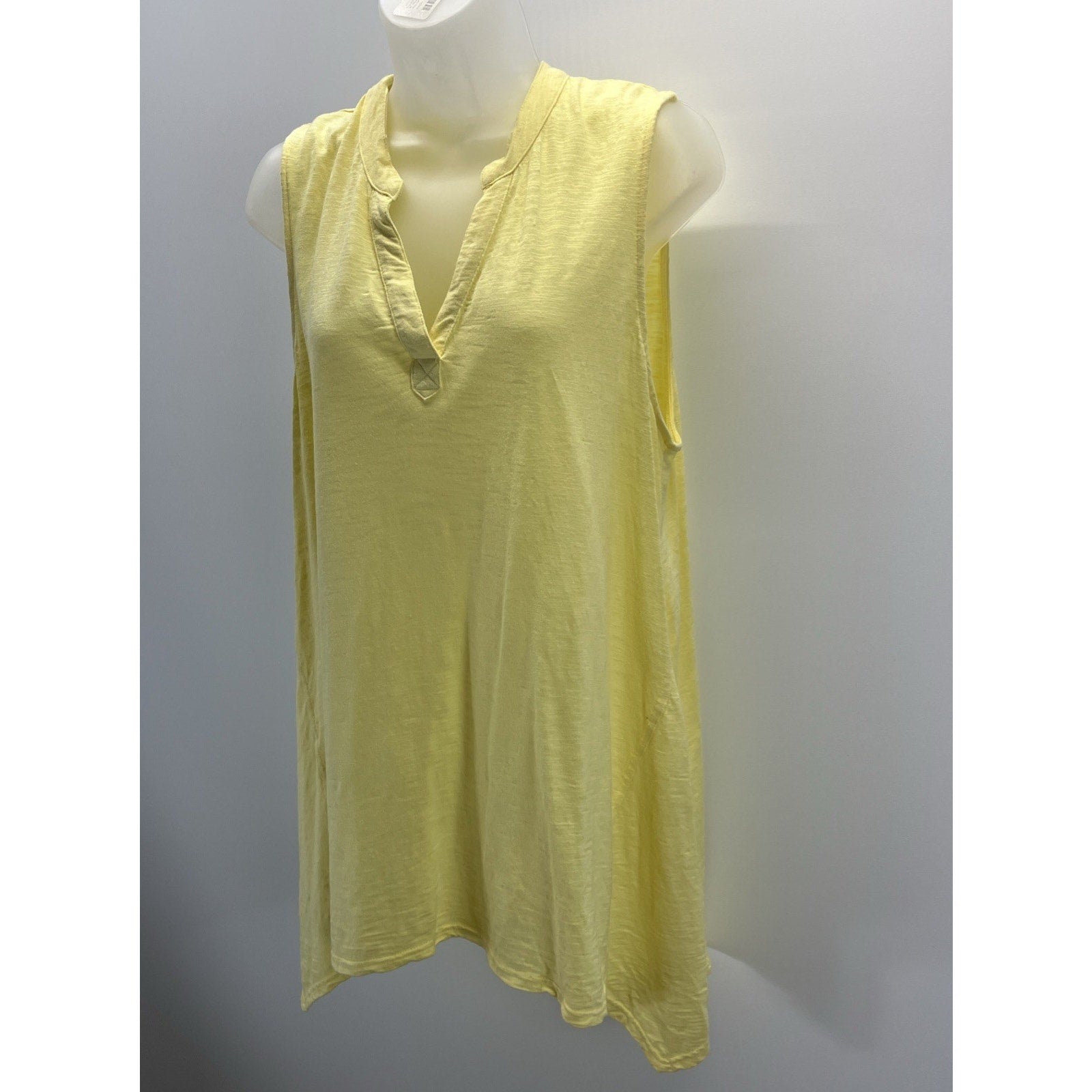 Chicos Sleeveless Top Size 2 Yellow Popover