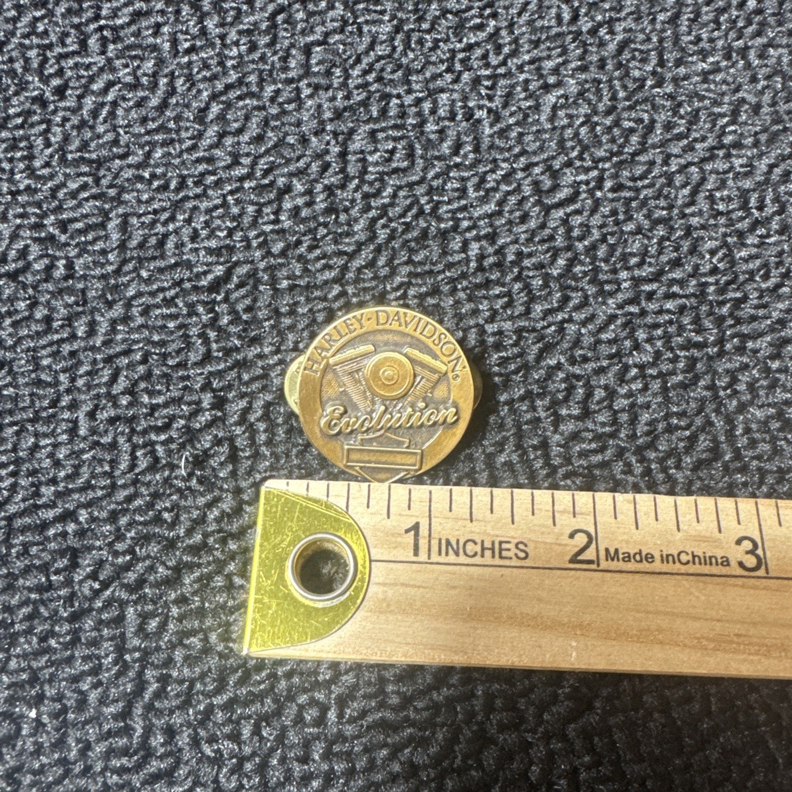 Vintage Harley-Davidson Evolution V-Twin Engine Lapel Pin Tie Tack Brass Tone US