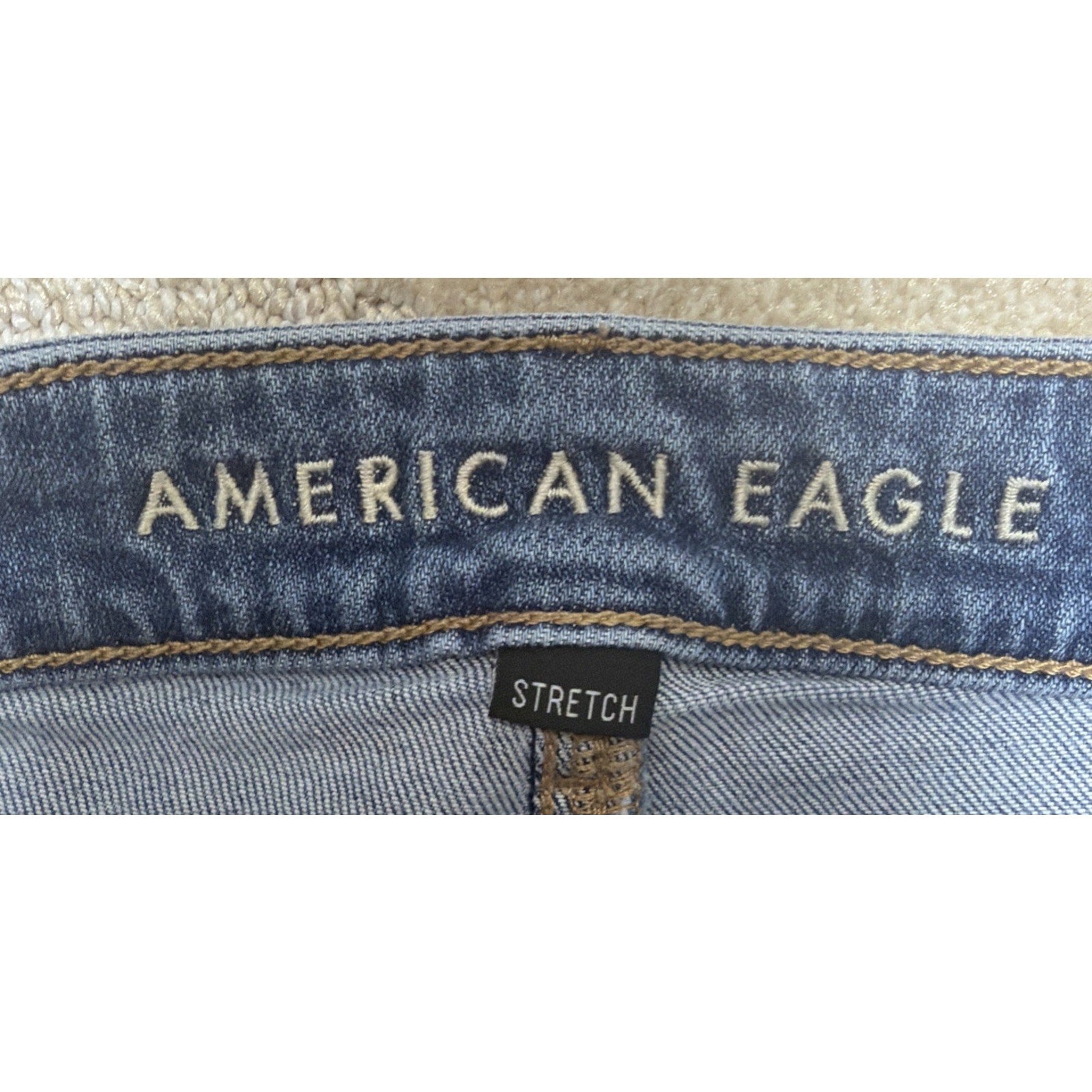 American Eagle Super High Rise Baggy Wide Leg Distressed Jeans Size 2 / 27x31