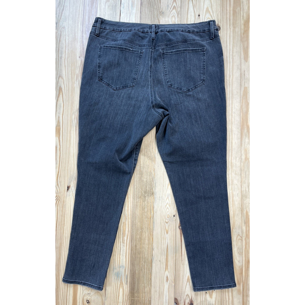 Express Skinny High Rise Ultra Hyper Stretch Jeans Size XL Short Stone Wash