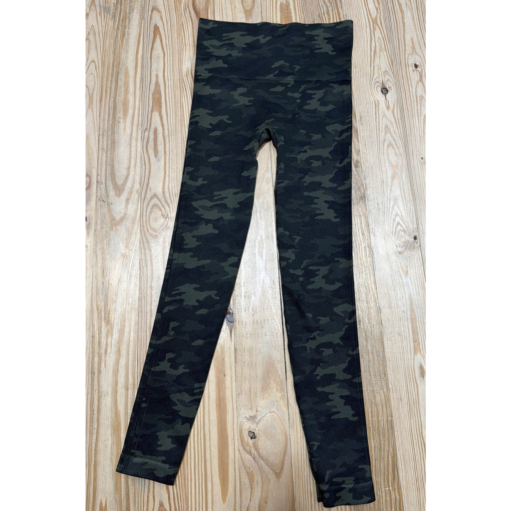 Spanx Look At Me Now Seamless Leggings Green Camo Camouflage Womens Sz S