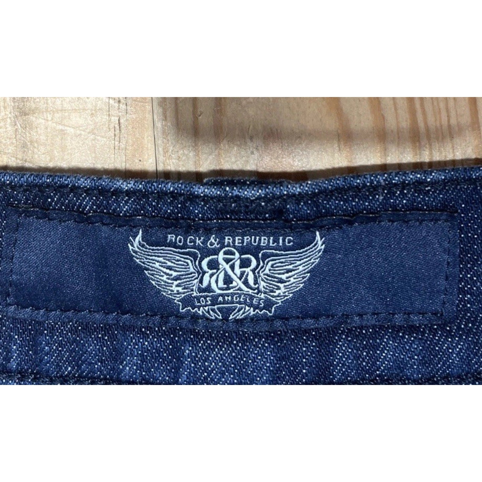 Rock & Republic Vaughn button fly Jeans size 29