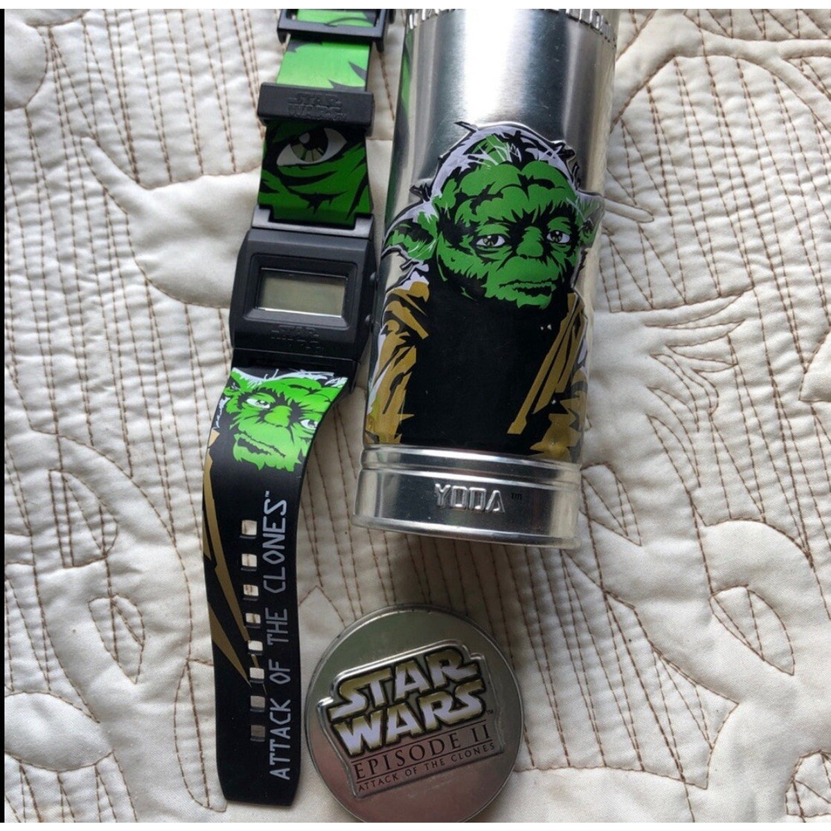 2005 STAR WARS YODA - COUNT DOOKU LOGO WATCH GREAT FOR ANY COLLECTION!