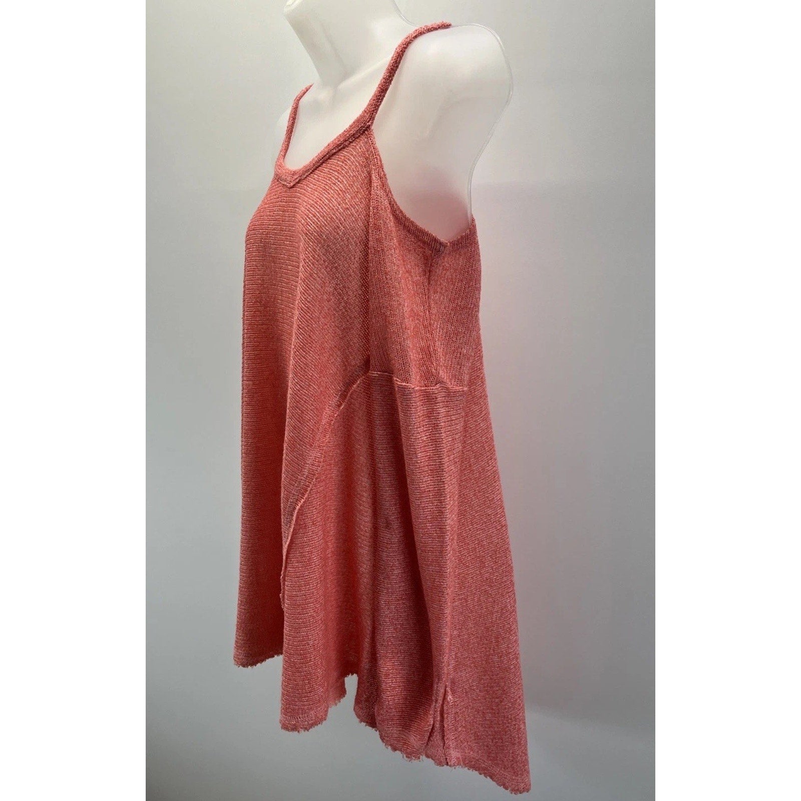 Umgee Women's Coral Ribbed Cold Shoulder Hi Lo Tunic Top, Small