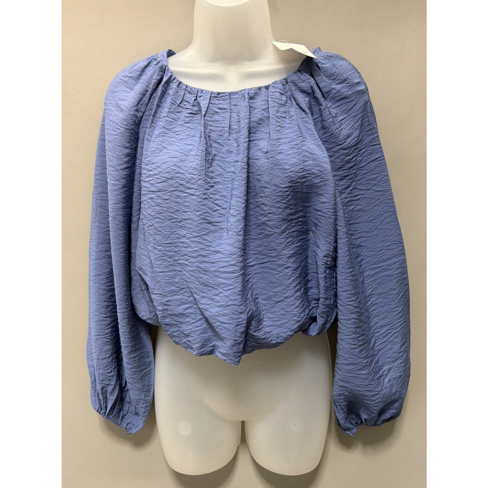 Forever 21 Lined Smocked Crop Top Shirt Womens Small Blue Round Neck Blouse New
