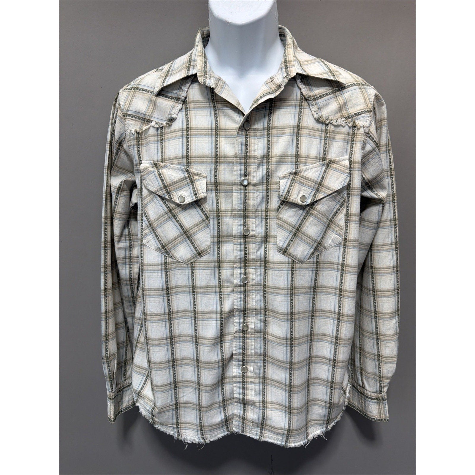 BKE 67 Shirt Mens Large Ivory Blue Plaid Long Sleeve Pearl Snap Western Rodeo