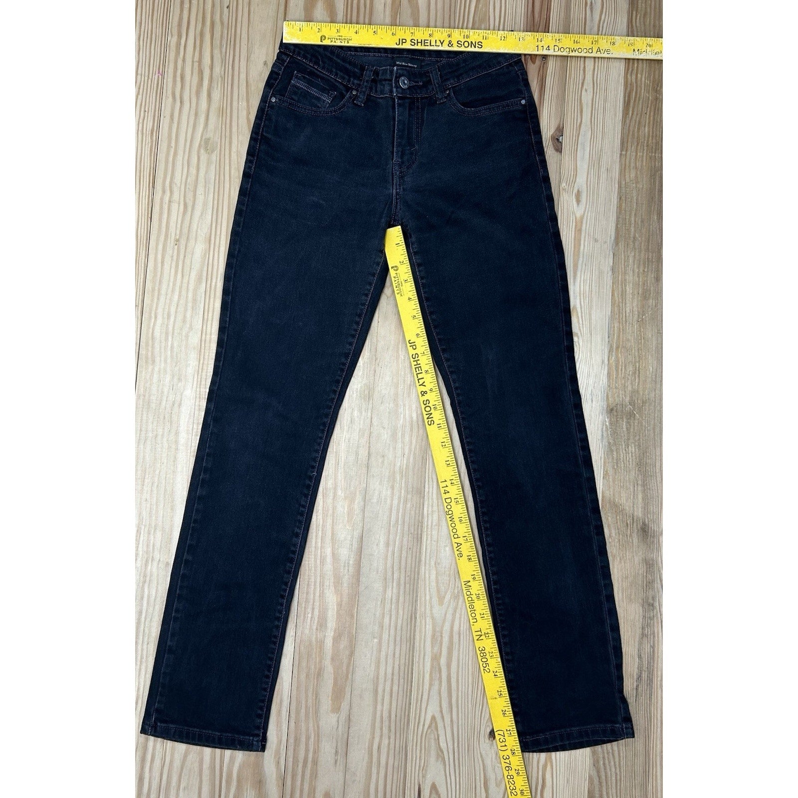 Levis Women's Jeans Size 2 Black Denim 2M Mid Rise Skinny - 1769 .