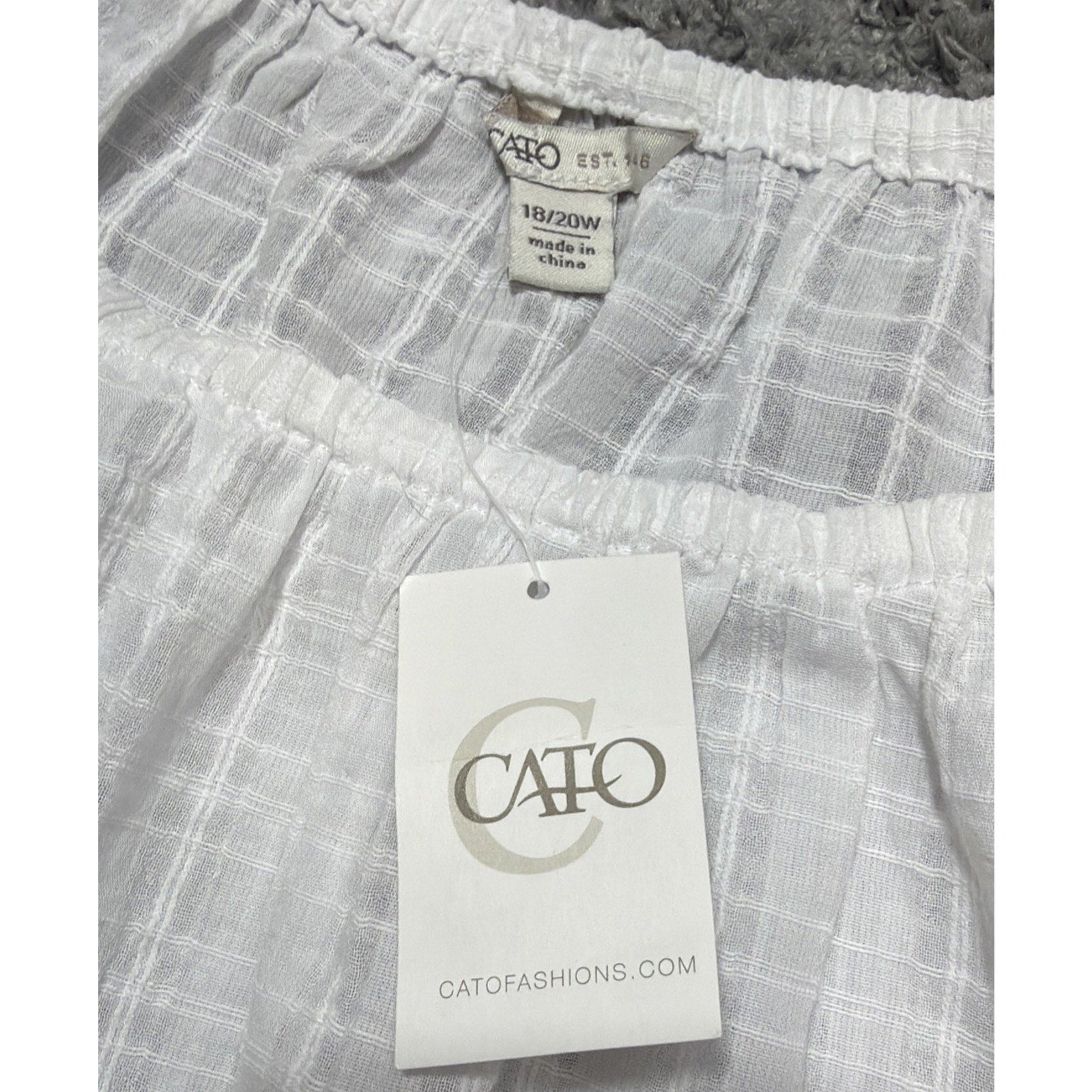CATO White Floral Embroidered Casual Short Tie Sleeve Top Size 18/20W New