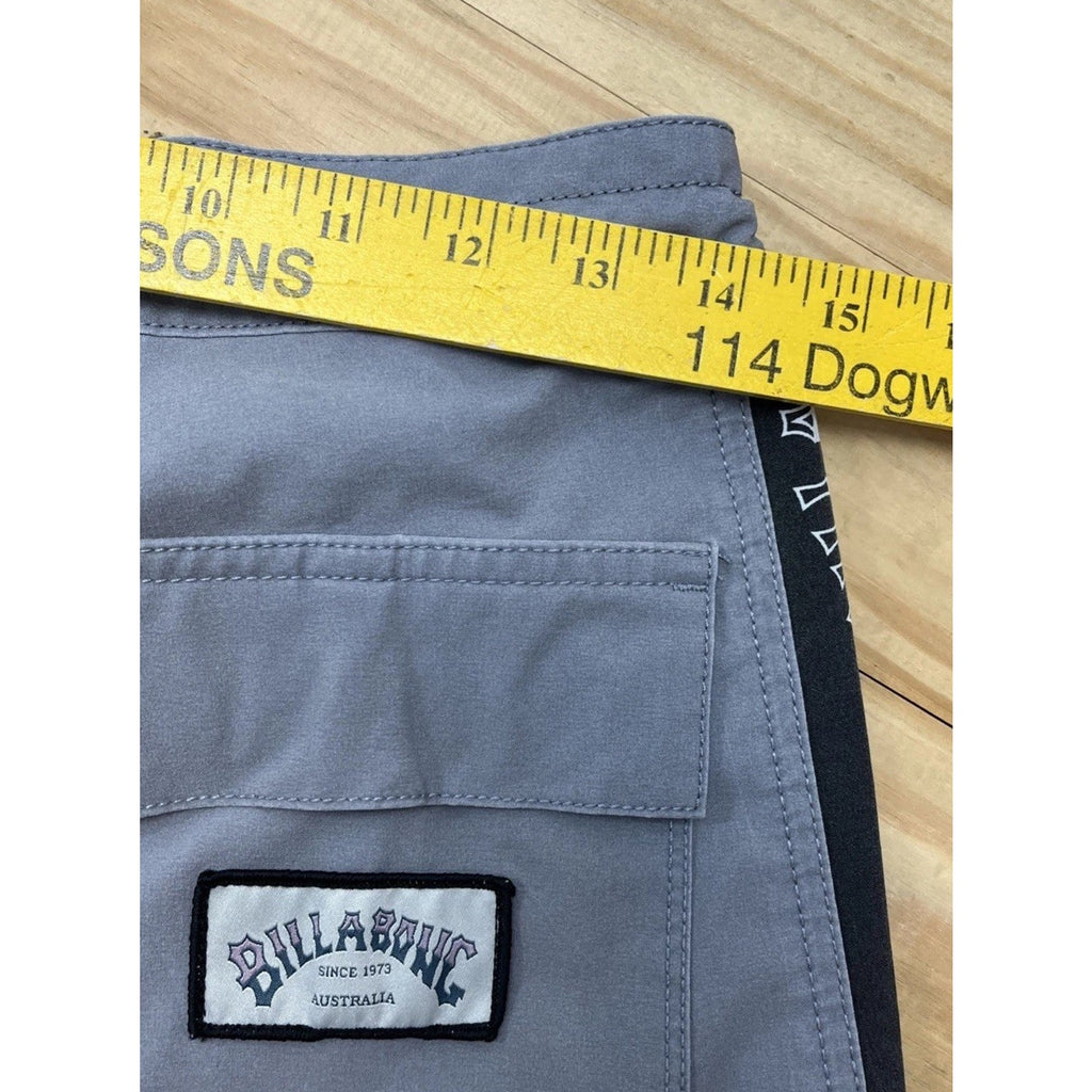 Billabong Lo Tide Skate Surf Boardshorts Gray Mens Size 28