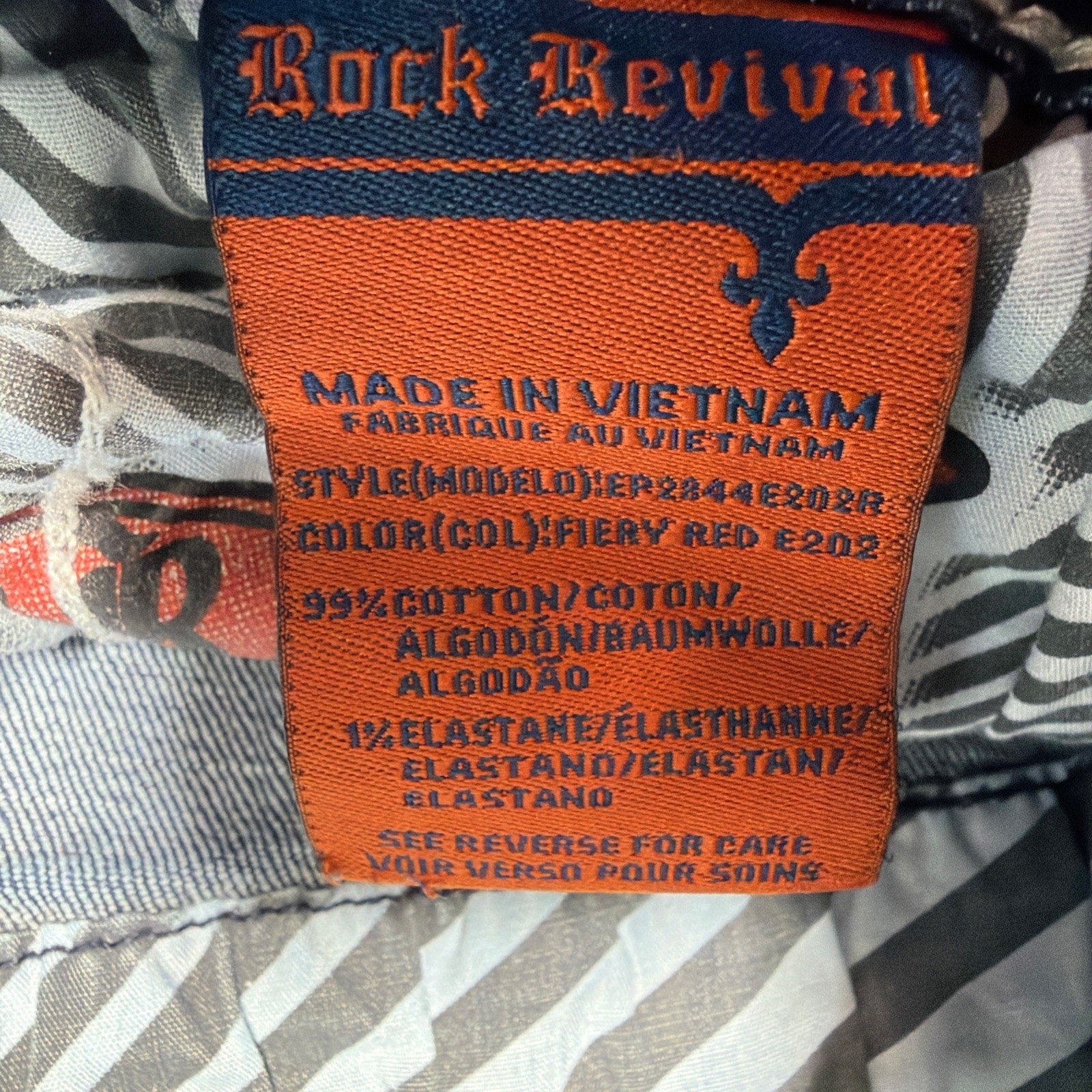Rock Revival Fiery Red Easy Boot Denim Blue Jeans Embellished MidRise 31x28 Hem