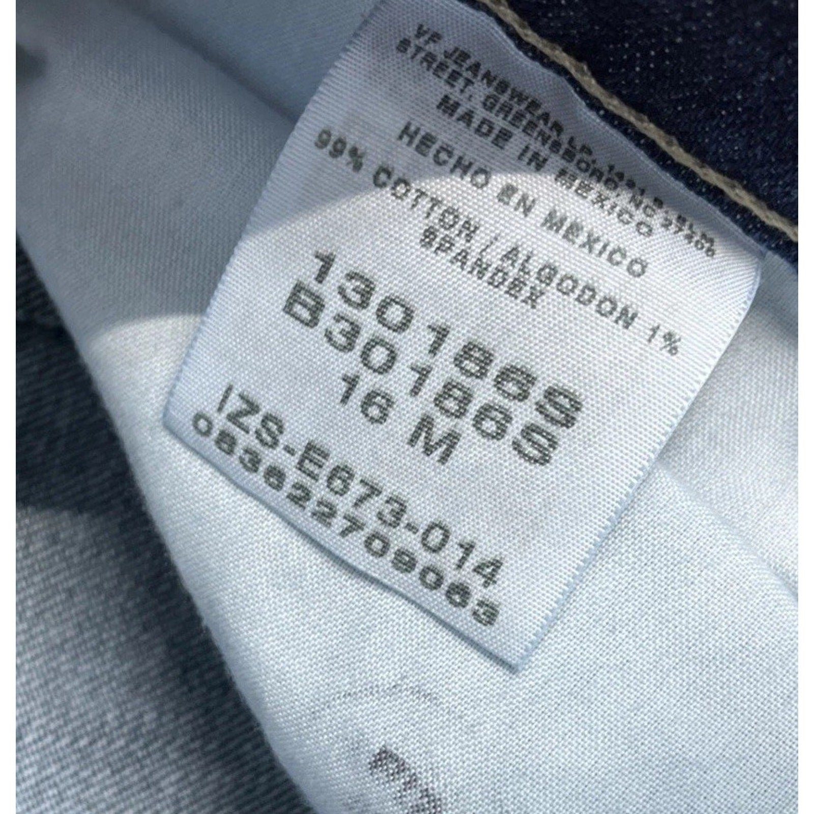 Lee Straight Jeans NEW Relaxed Fit Mid Rise Size 16 NWT Inseam Approx 30.5”