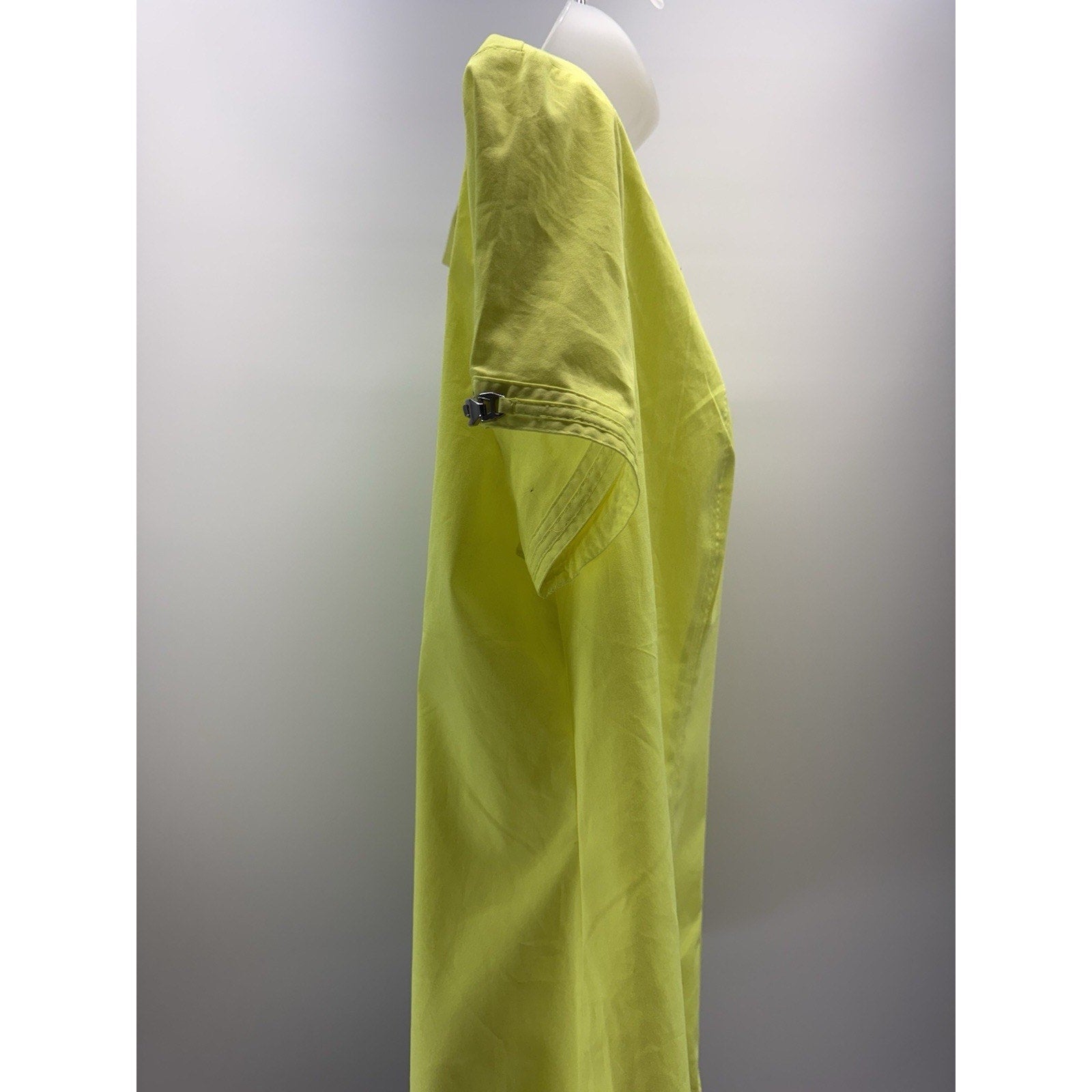 Express Yellow Sheer Hidden Button Down Shirt Short Sleeve Women’s Size L NWT