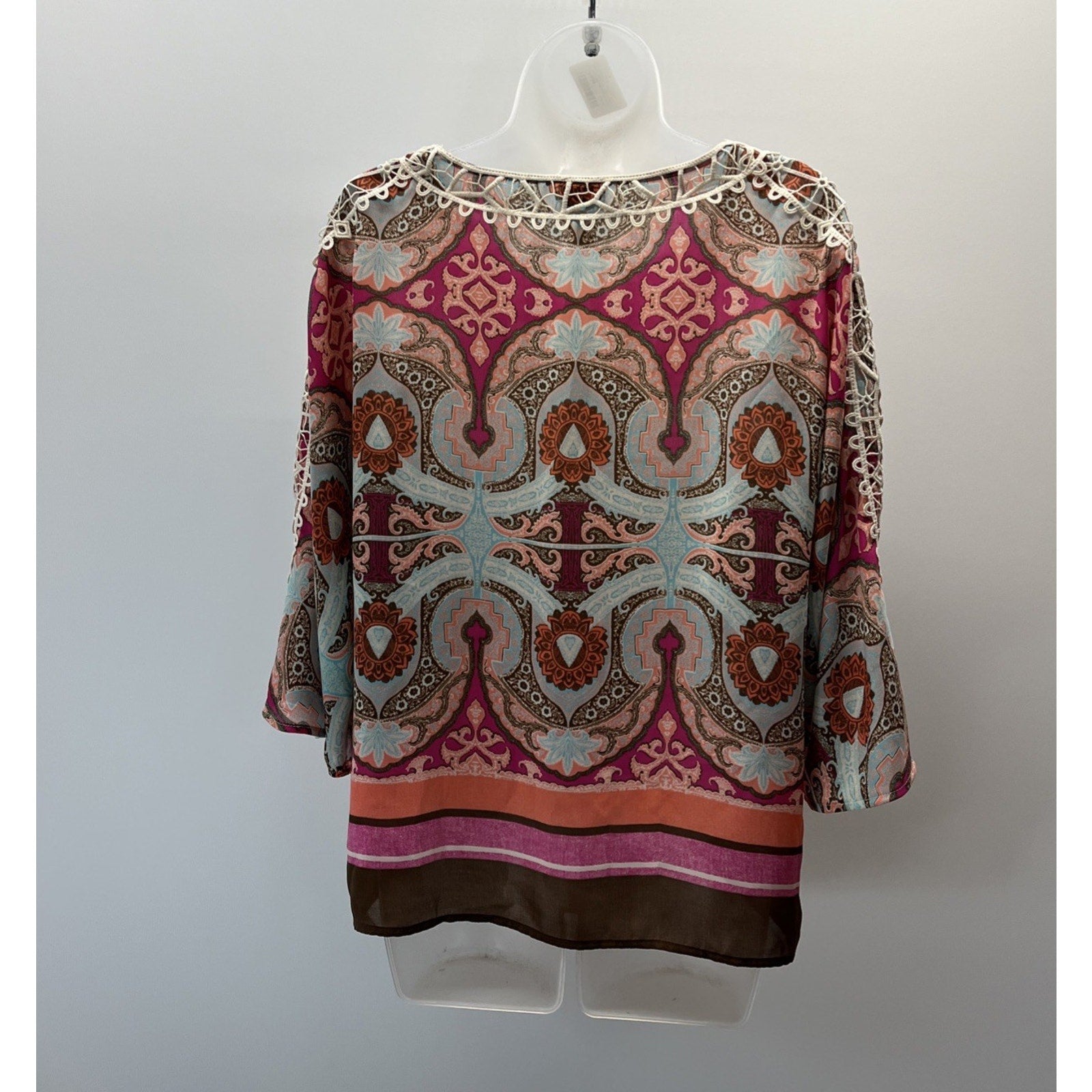 Chicos 3/4 Sleeve Safari Chic Crochet Trim Pullover Top Blouse Womens 1P