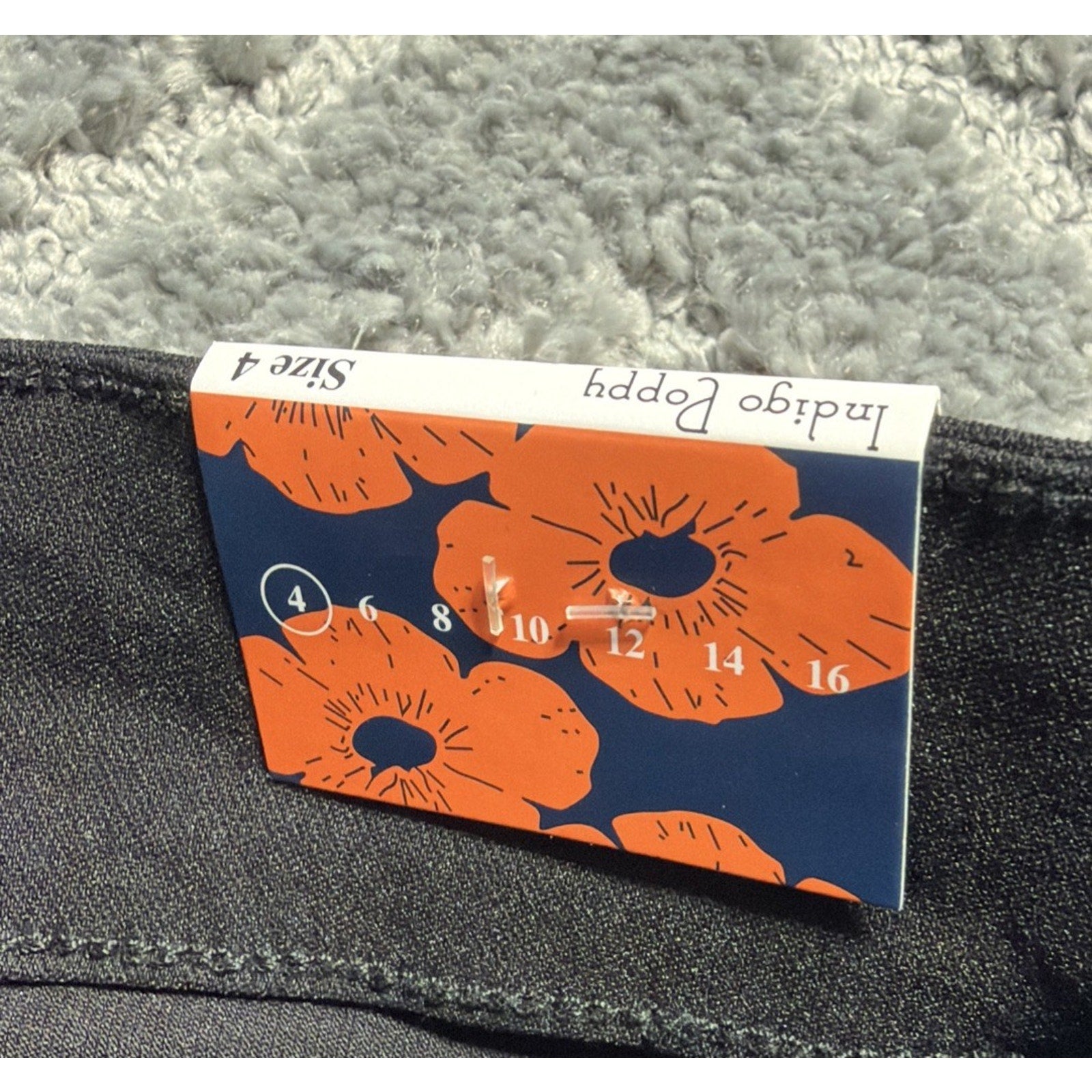 Indigo Poppy Size 4 Black Denim Tummy Control Capris Stretch