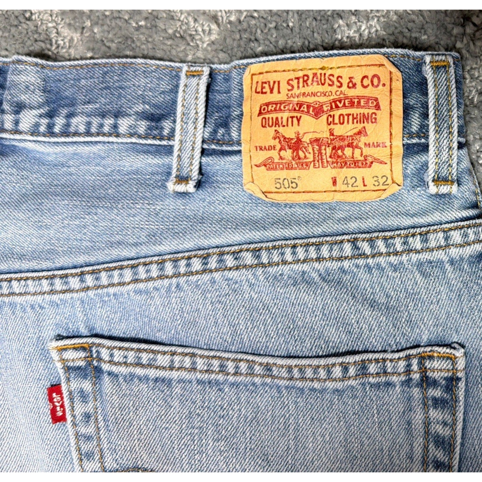 Vintage Levis 505 Men's Denim Jeans Size 42x32 Workwear Casual Measure 40x30