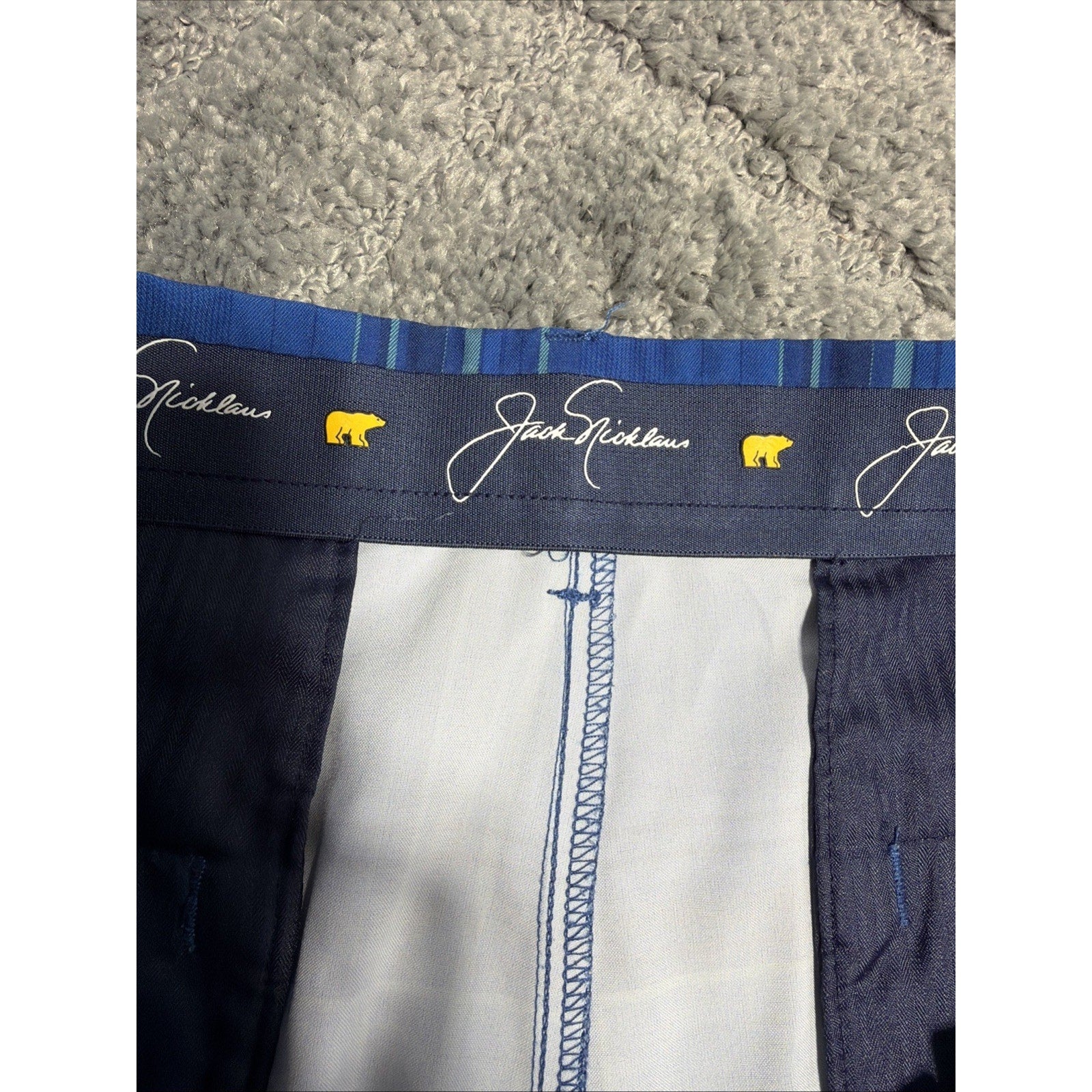 Jack Nicklaus Men's Blue Plaid Performance Flat Front Golf Shorts Size 36