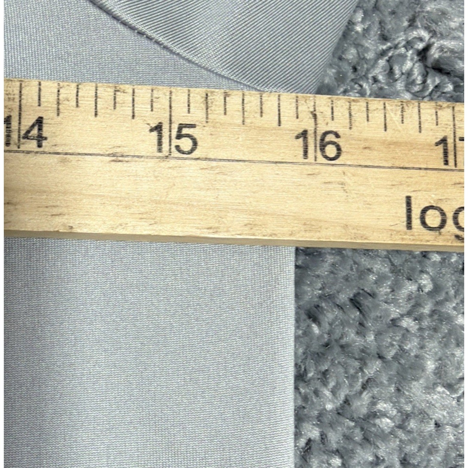 SPYDER Size M Boy Gray Stretch Crew Neck Long Sleeve Breathable Athletic Top 826