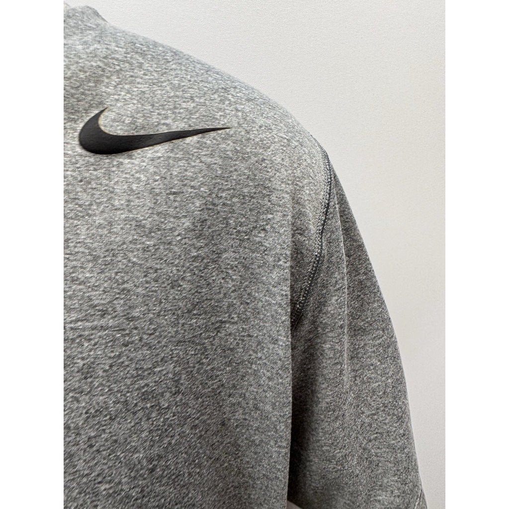 Nike Dri-Fit Athletic Cut Gray Crew Neck T-shirt Men’s Size Medium