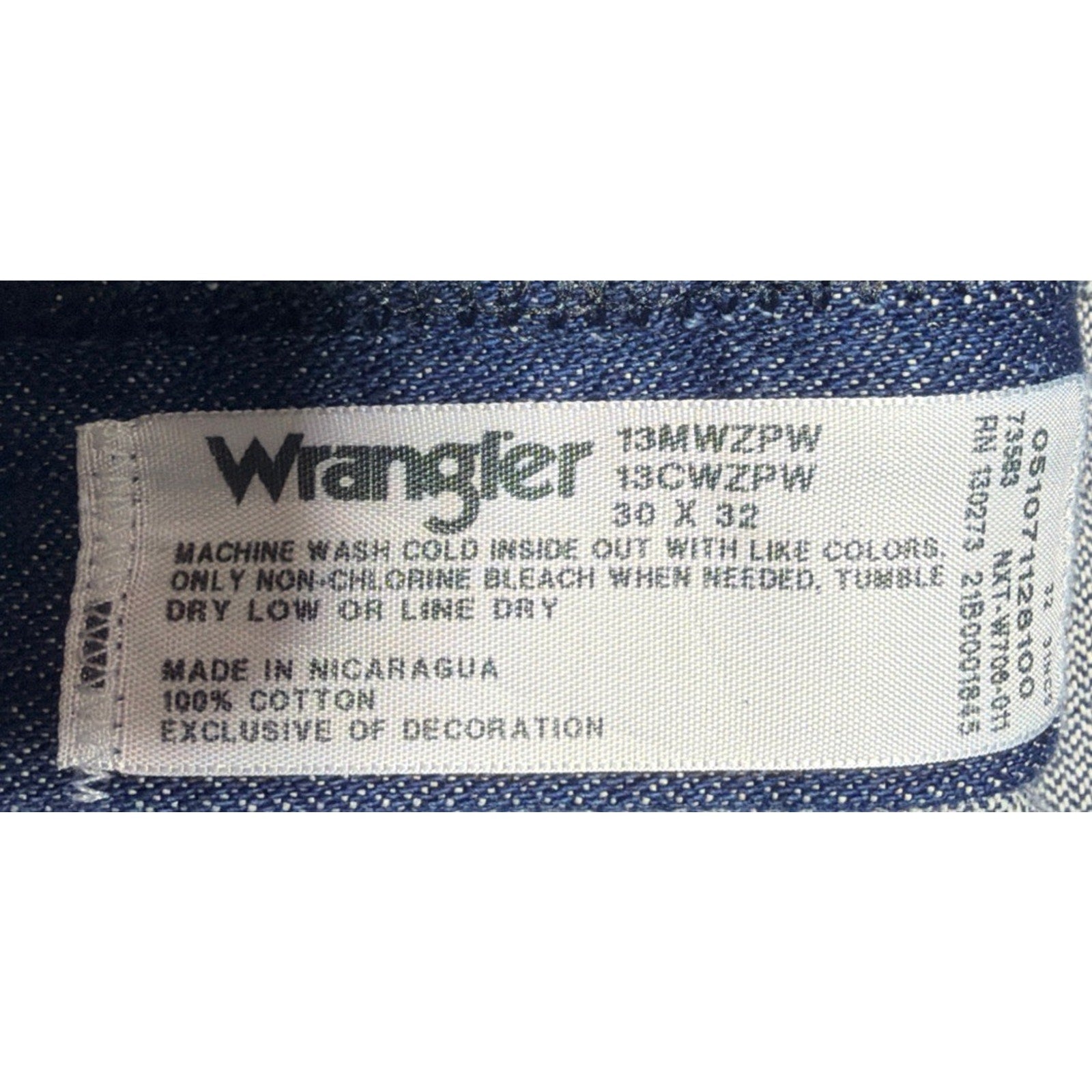Wrangler 100% Cotton Denim Blue Jeans Cowboy Cut 13MWZ Mens Size 30x32 NWOT