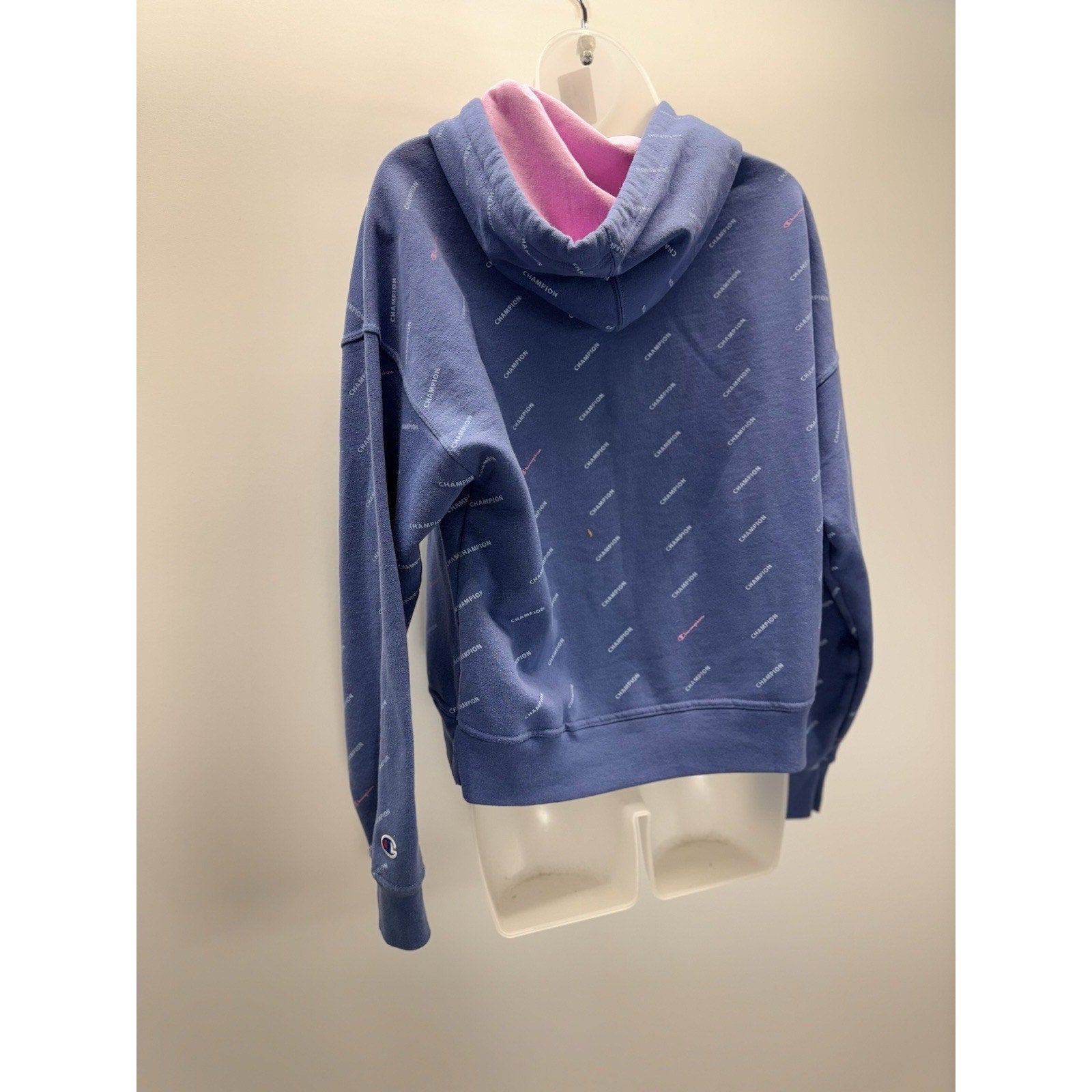 Champion Women's Hoodie All Over Print Spell Out Pullover Relaxed Size Medium