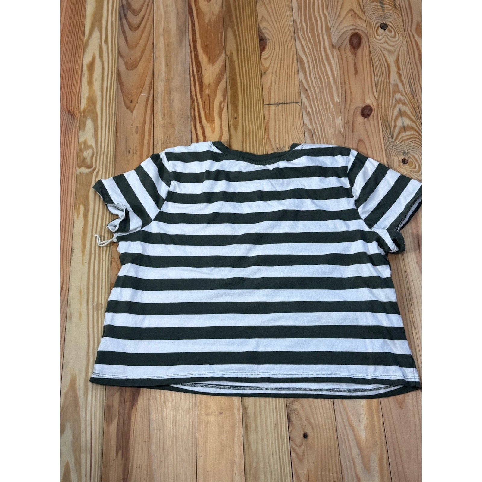 a.n.a. Green White Striped Shirt Short Sleeve Top Crew Neck Crop Women's XL New