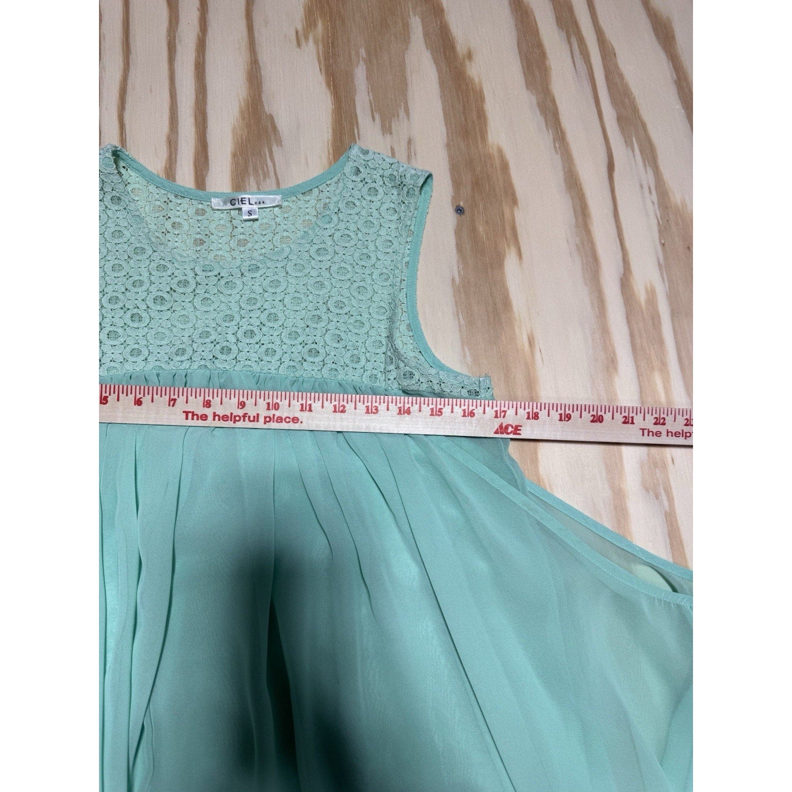 Ciel U.S.A Small Mint Green Lace Yoke Chiffon Sleeveless Blouse Flowy Boho