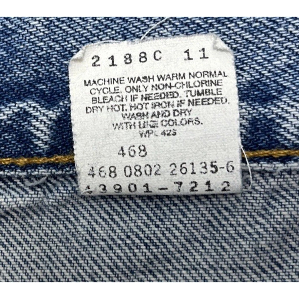 2002 Vintage Levis Relaxed Straight Leg 38x32 Y2K Loose Baggy