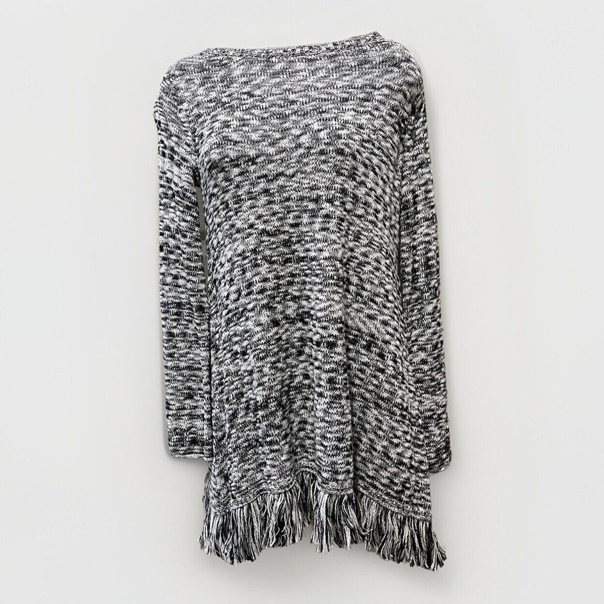 Valerie Stevens women's S pullover sweater black white print long sleeves fringe