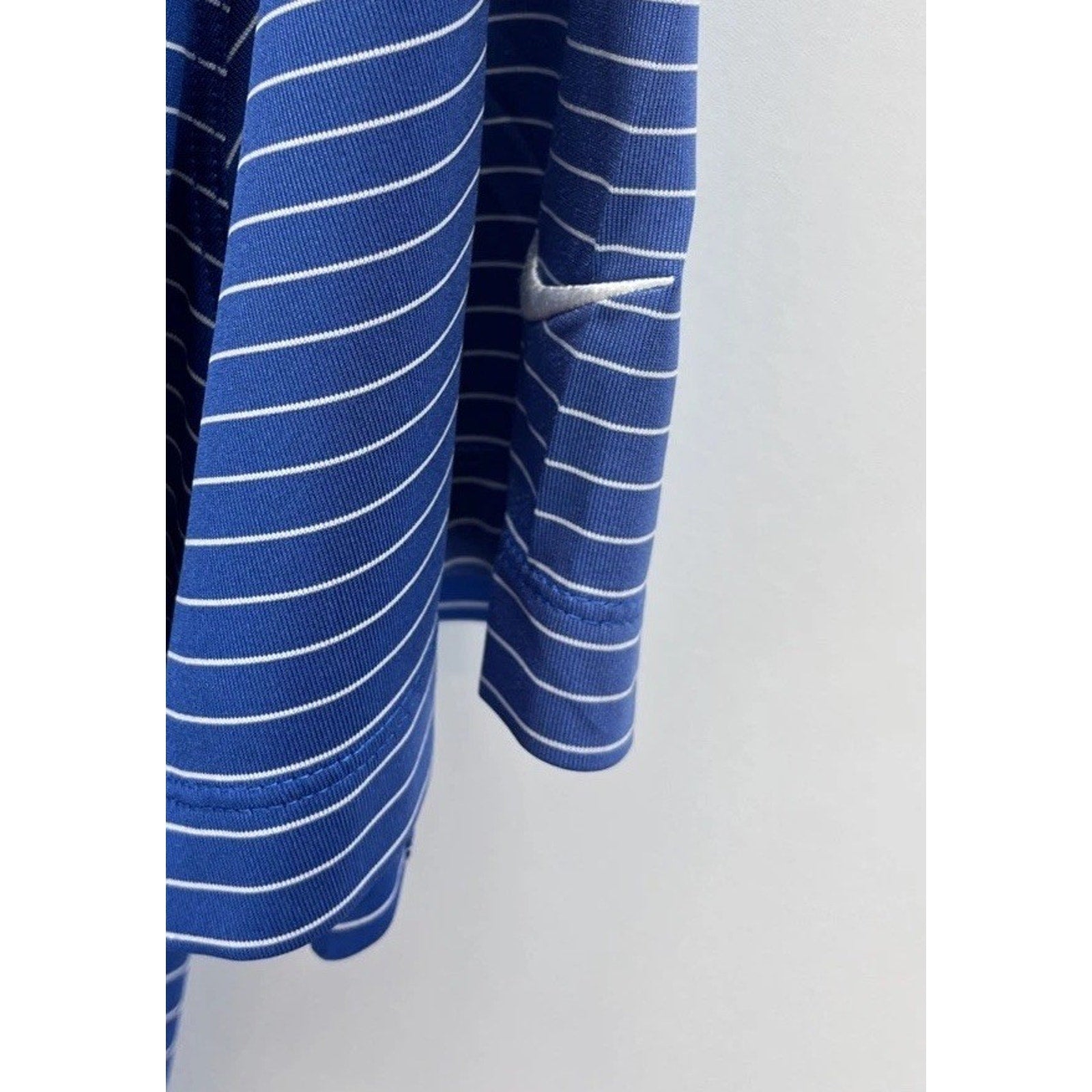 Nike Golf Polo Dri-Fit Blue Striped Short Sleeve Shirt 585748-491 Men’s Size XL