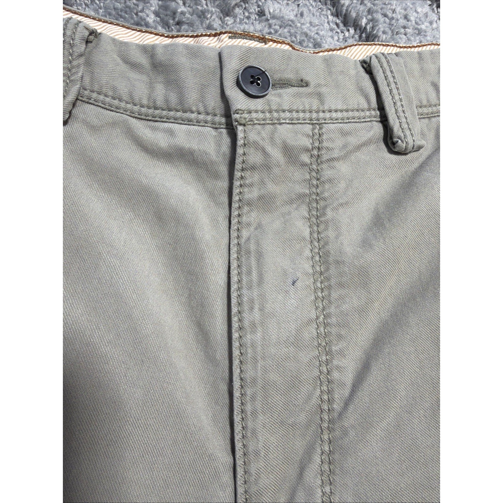 Tommy Bahama Khaki Beige Chinos Walking Beach Shorts Men Size 34