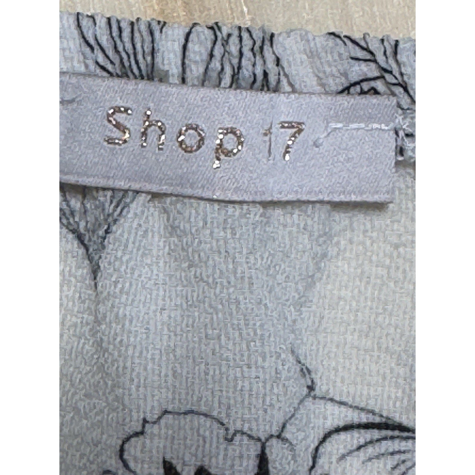 Shop 17 Floral Jumpsuit Women’s Size Large Large Multi-colored Wide Leg Tied