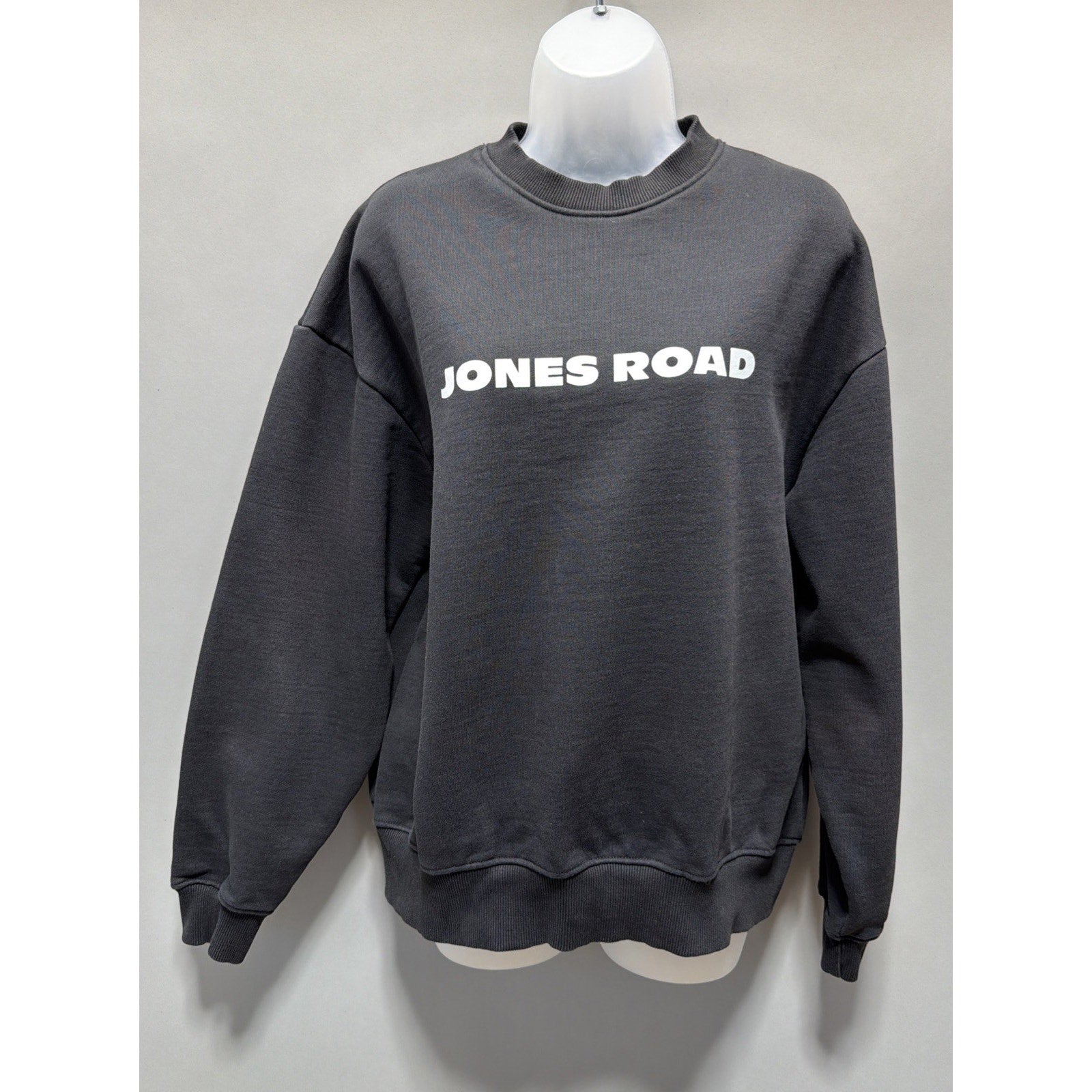 Jones Road The Classic Crew Neck Oversized Fleece Sweatshirt Size Medium
