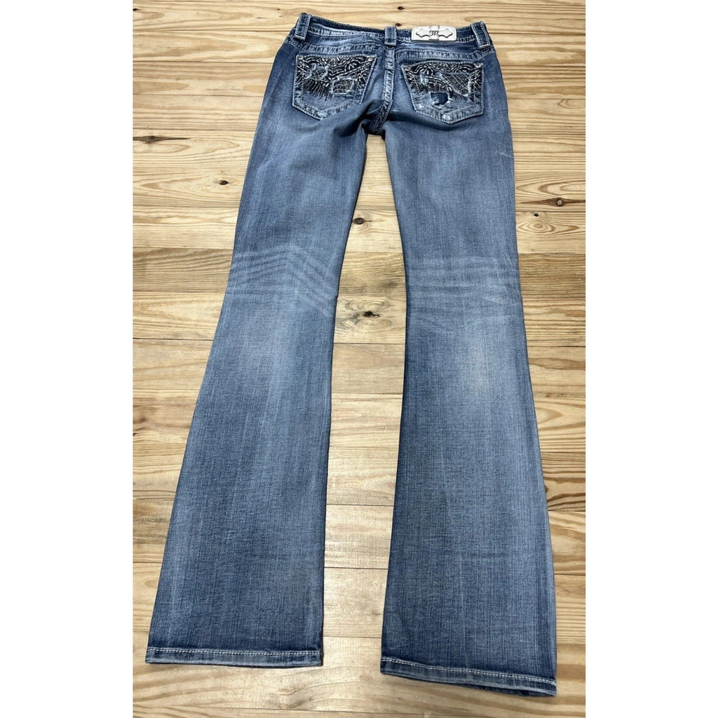 Miss Me Low Rise Signature Boot Cut Jeans Cow Design Pockets Size 26 Inseam 31.5
