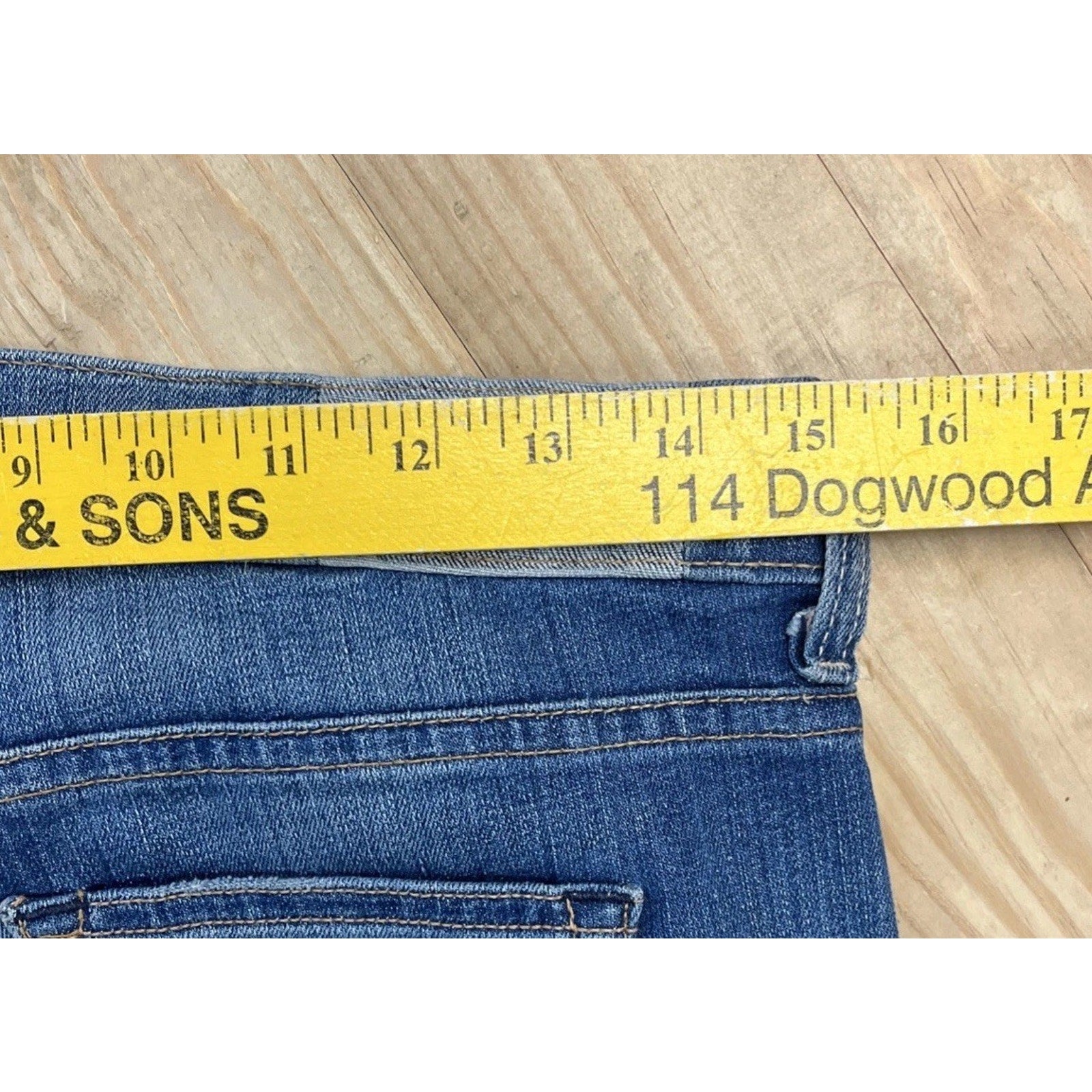 Textile Elizabeth & James Named Iggy Skinny Jeans Size 25 USA Made