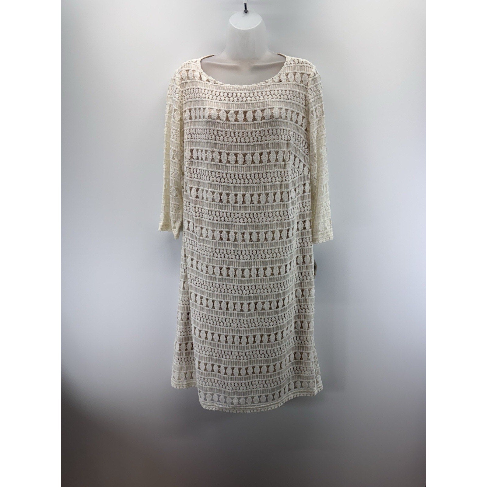 Sharagano Lace Crochet Ivory Dress Nude Lining Women’s Size 14W NWT