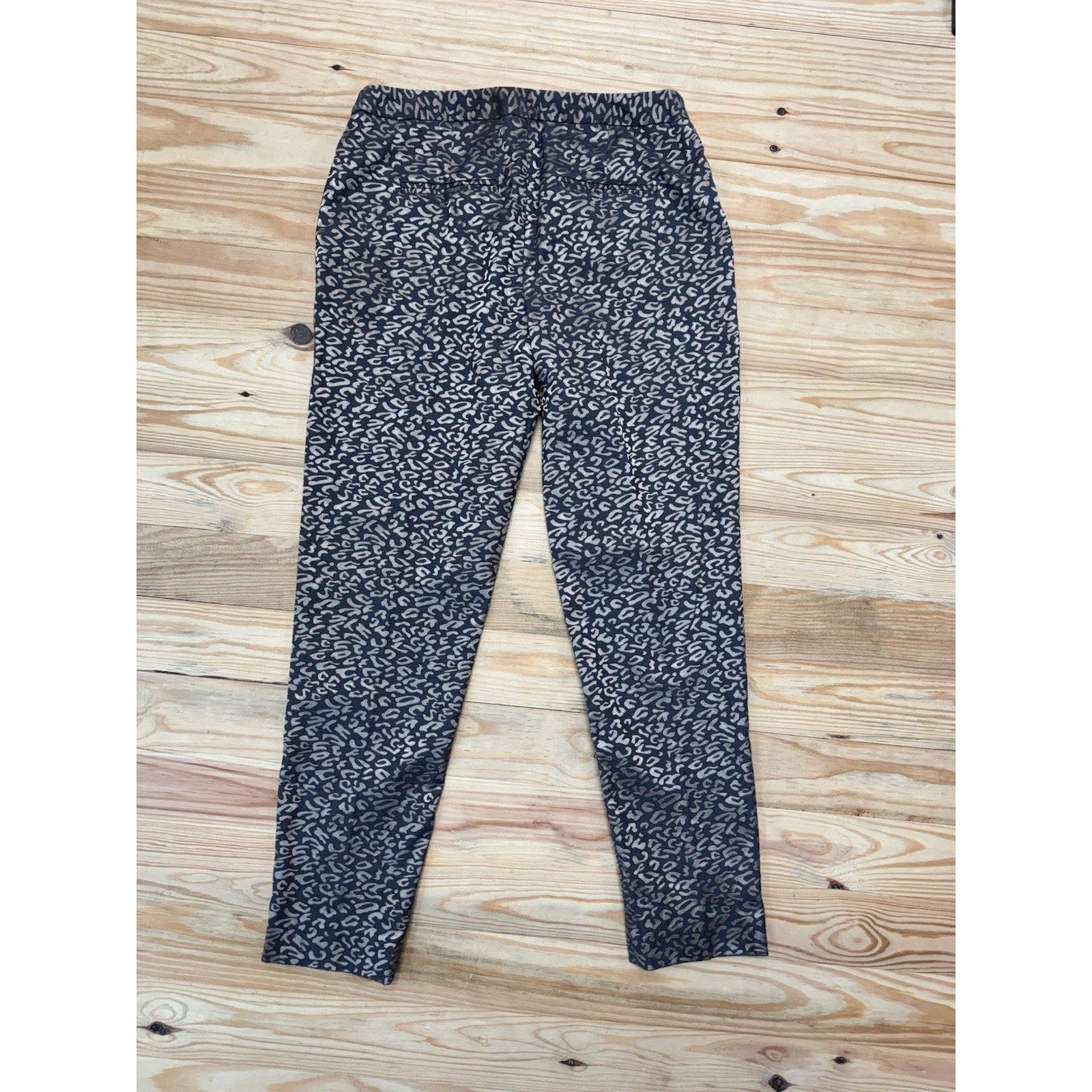 Cato Women’s Size 6 Pants Contemporary Fit Cheetah Print Stretch
