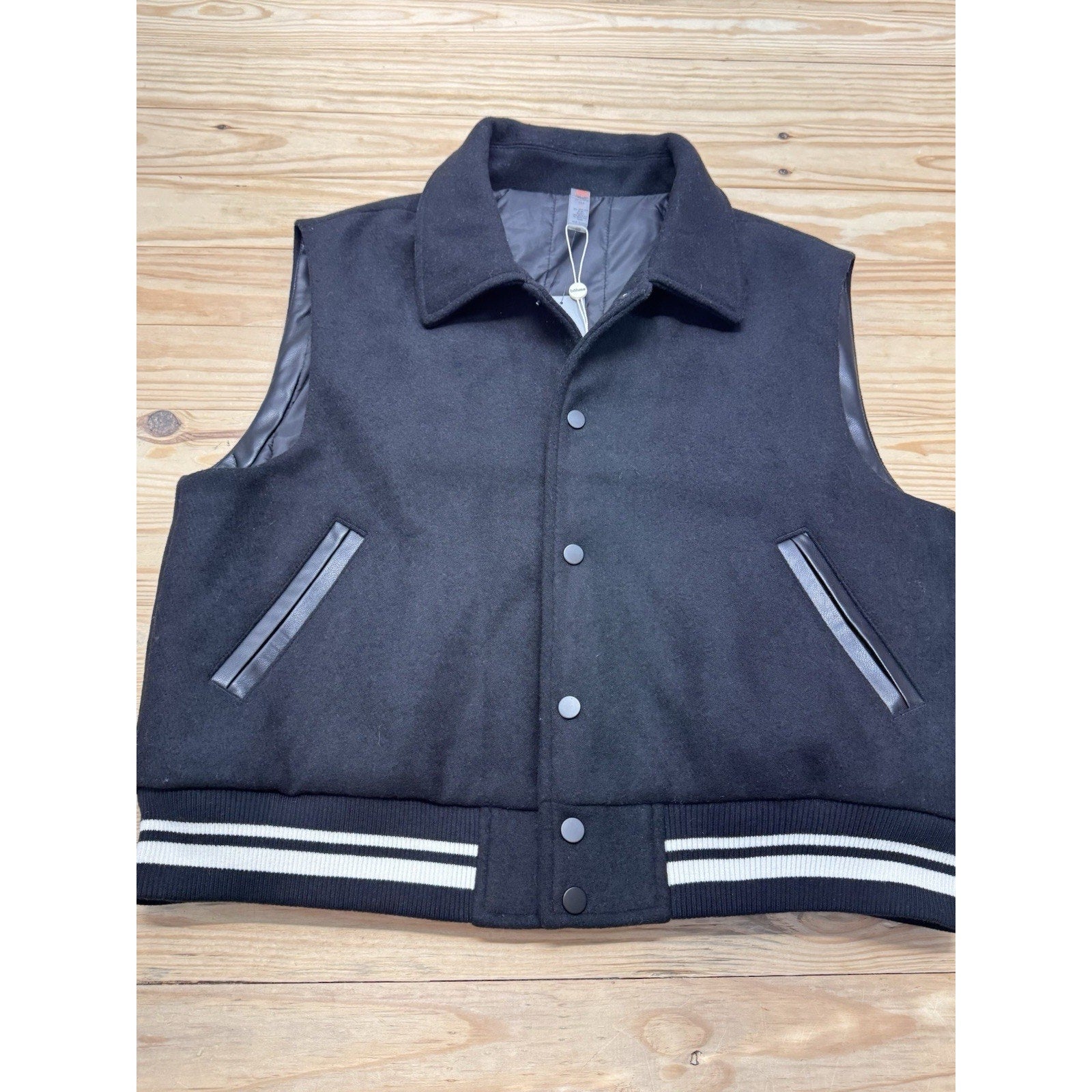 BOHME Stadium Bomber Vest Jacket Black Mono B Pockets Size Large