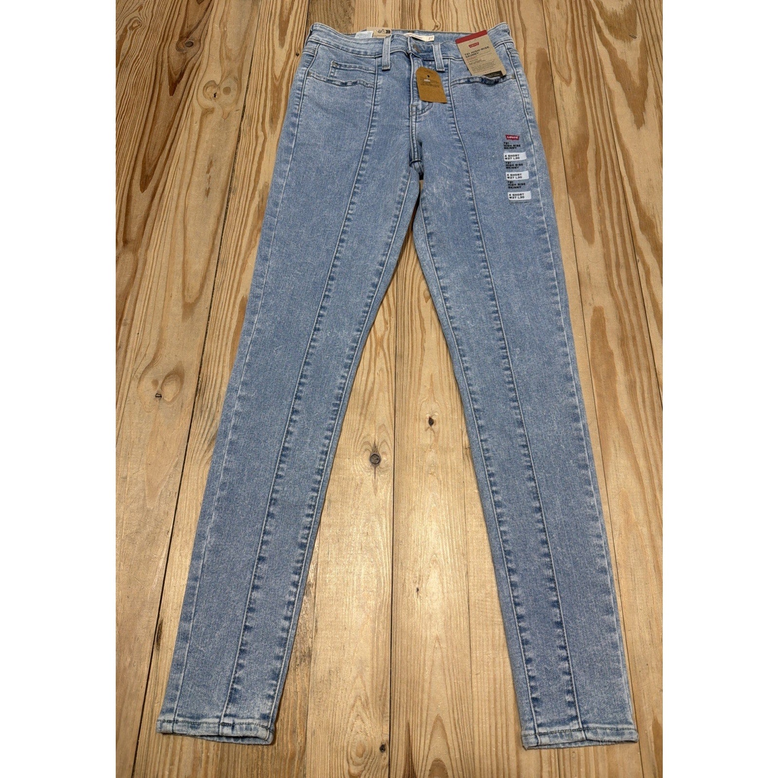 Levi's 721 Women's High Rise Skinny Jeans Seamed front Medium Wash 4 Short New
