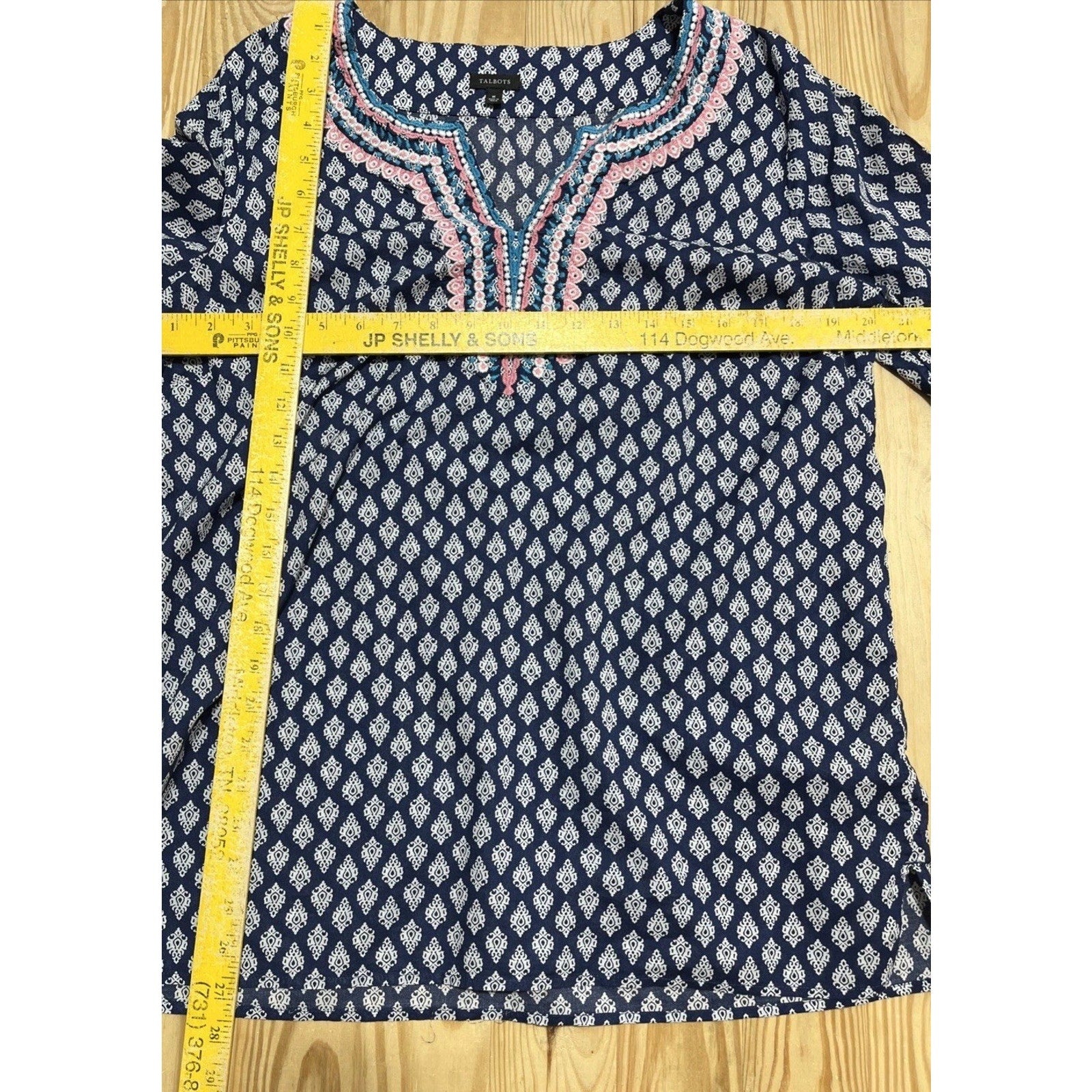 Talbots Top Womens M Blue Embroidered 3/4 Sleeves Relaxed Fit Cotton Boho Shirt